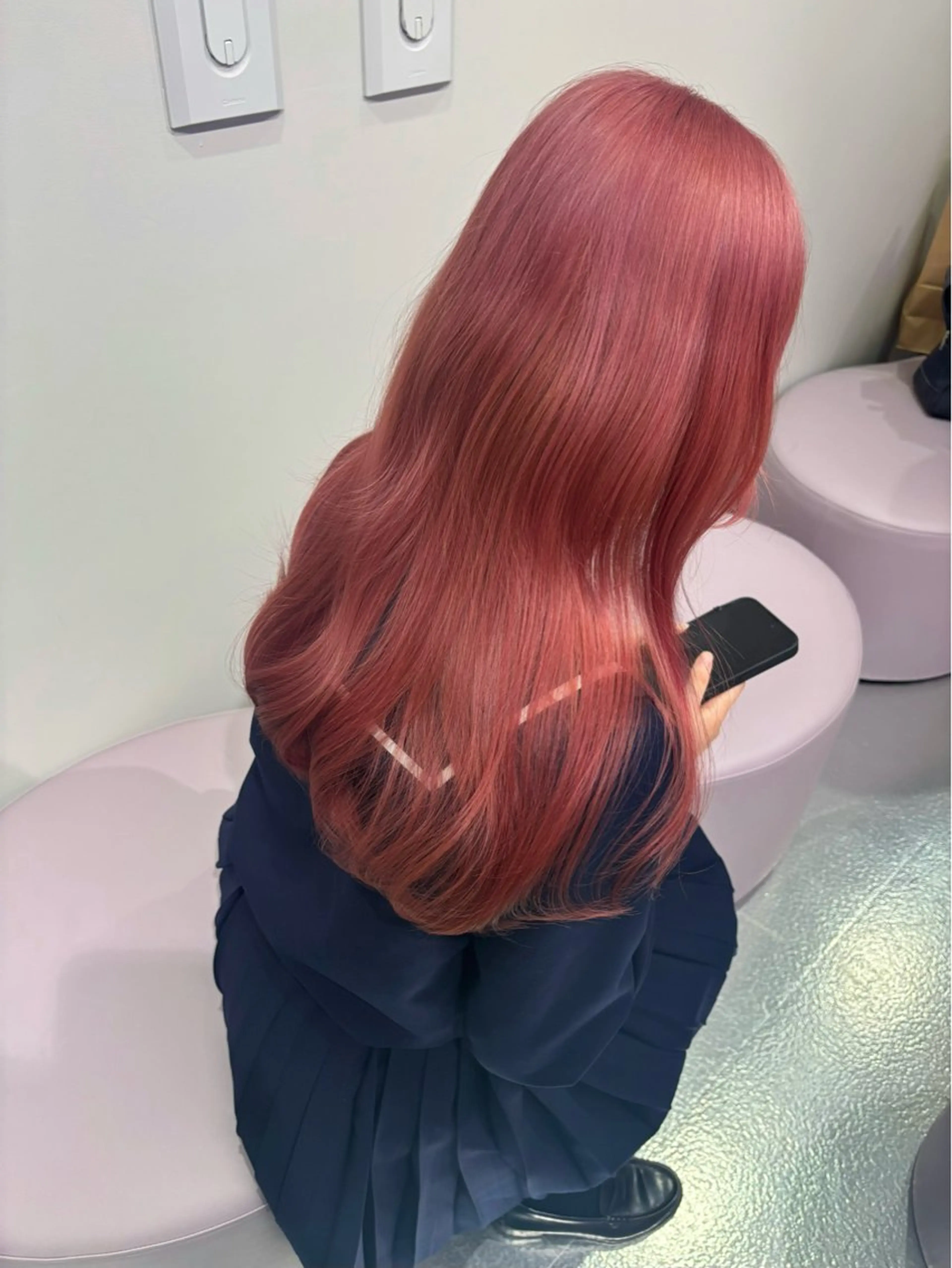 ロング カラー ピンクカラー Xena ria 衣織/ブリーチカラーのヘアスタイル