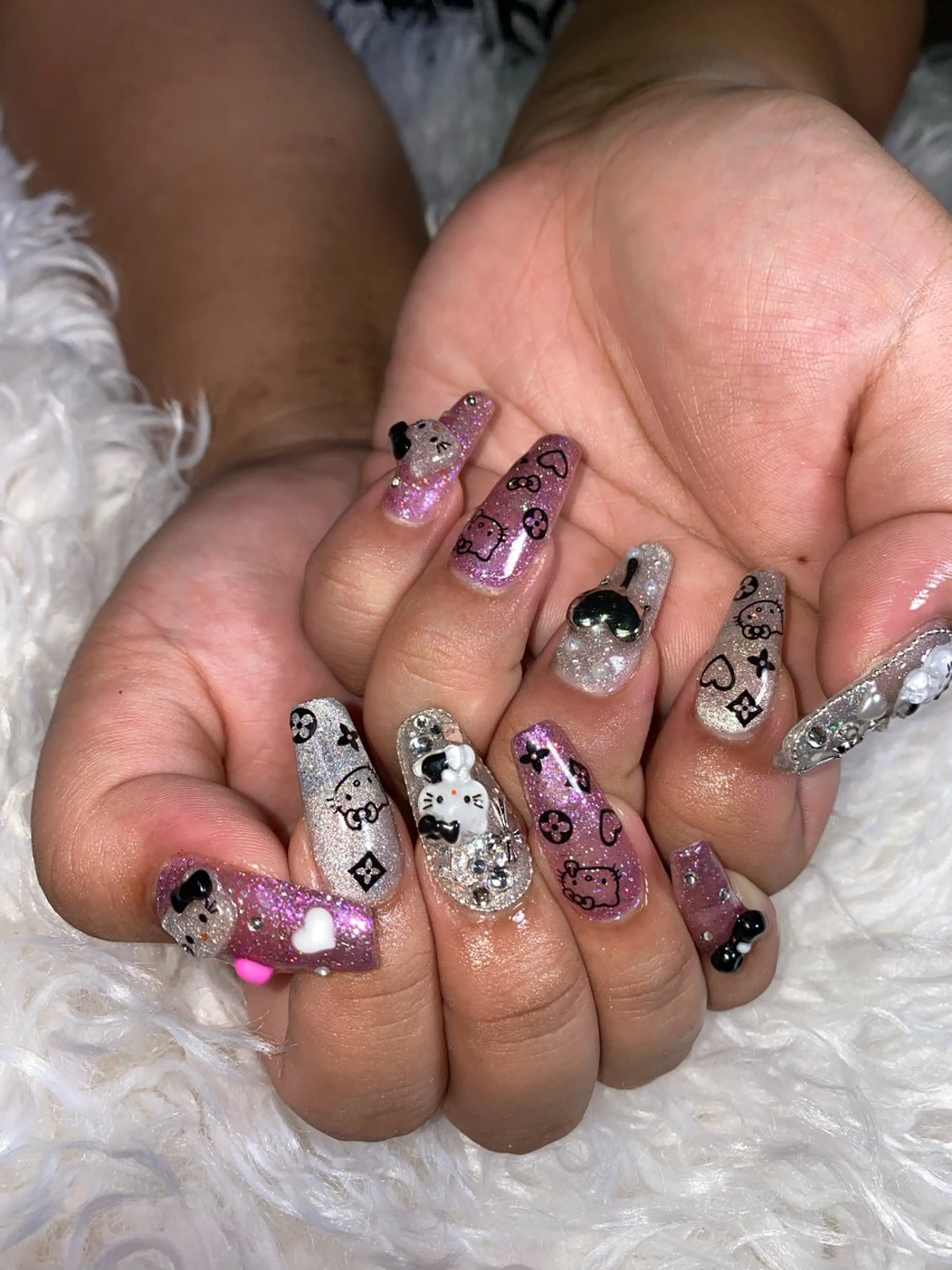 ネイル n o q r m. n a c h iのネイルデザイン