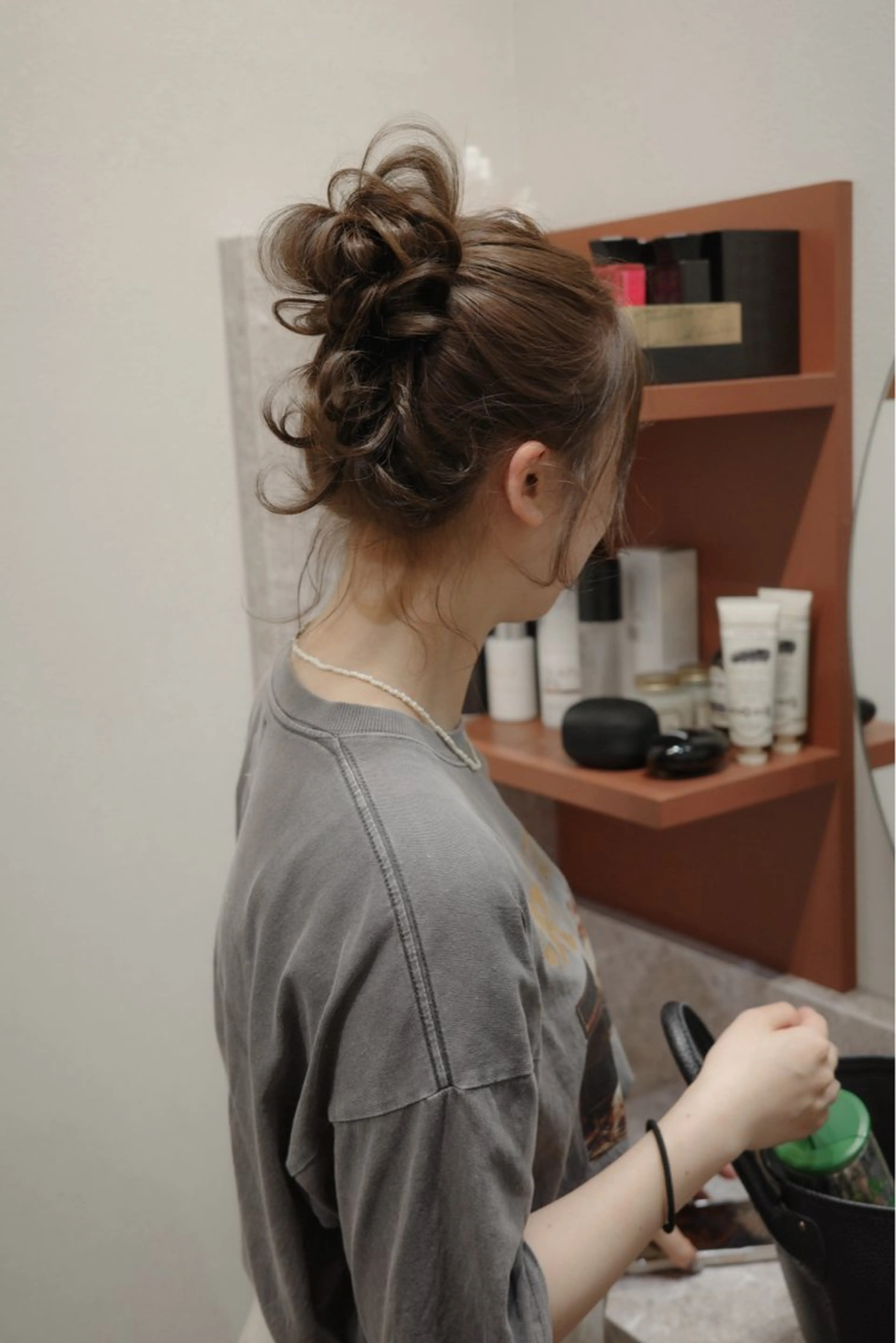 セミロング カラー ヘアアレンジ autre所属・大久保 ひでなりのヘアスタイル