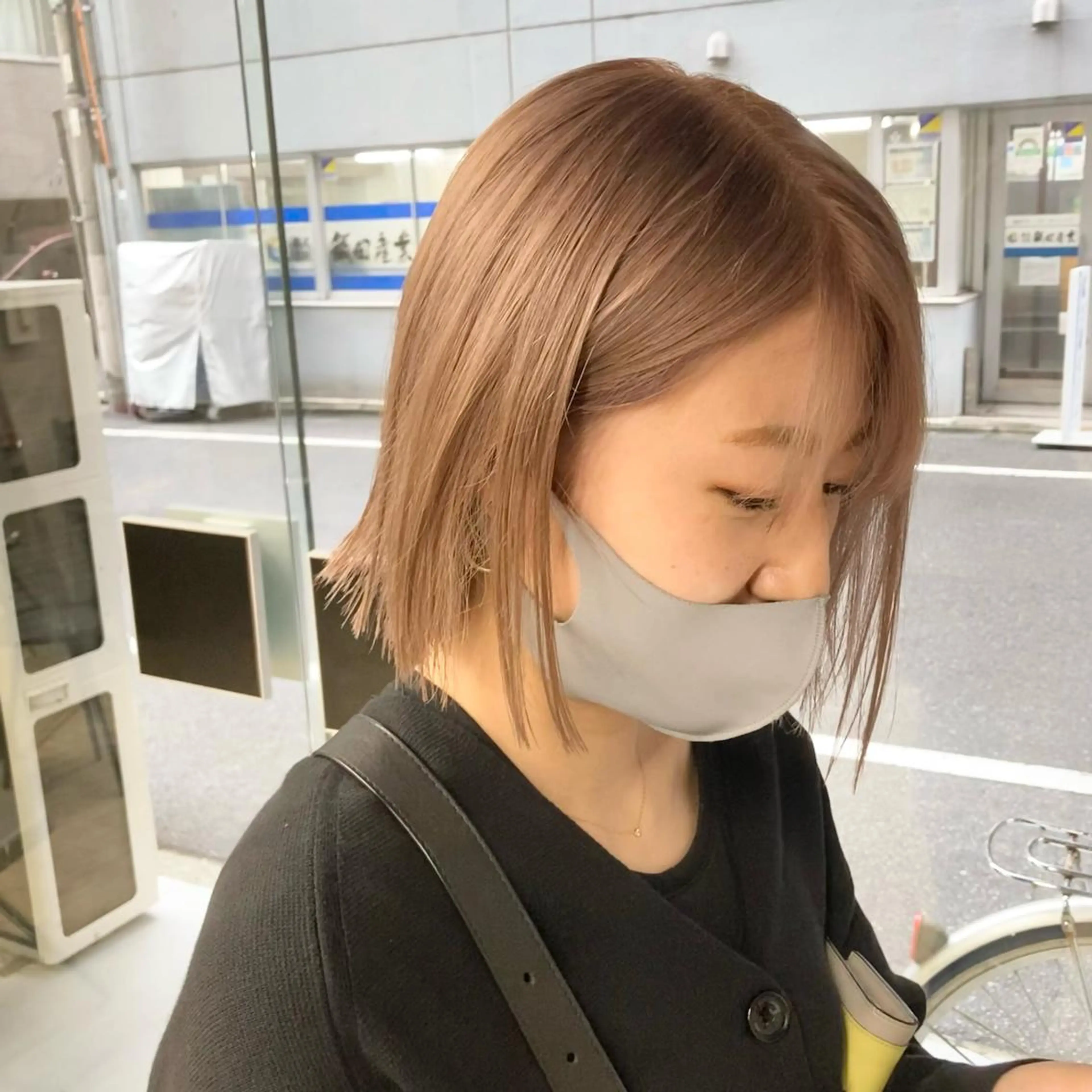 ショート カラー 🟢ウルフ/スパイラ ルパーマ/大西🟢のヘアスタイル