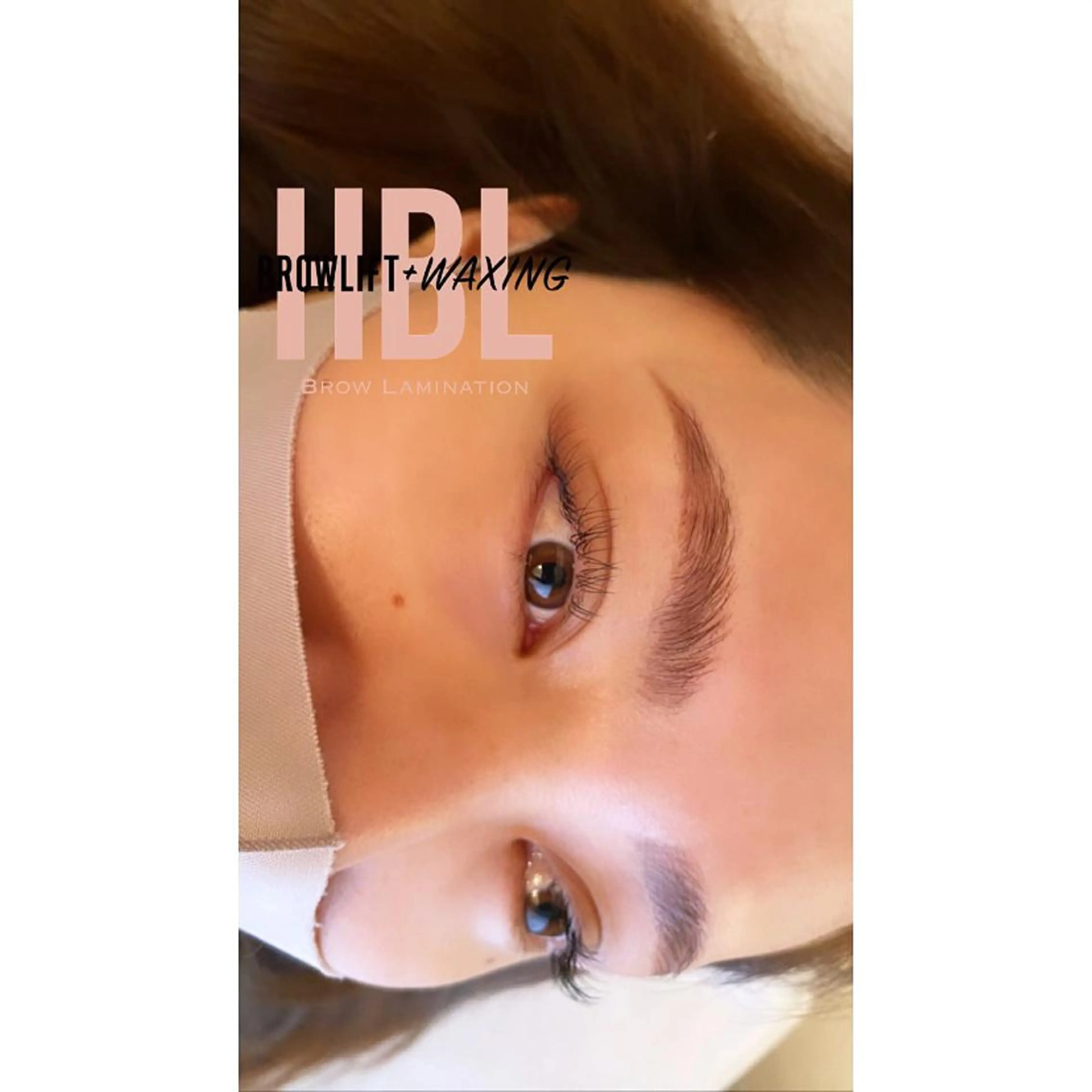 美眉🌈ブロウリフト※ワックス脱毛ありの写真