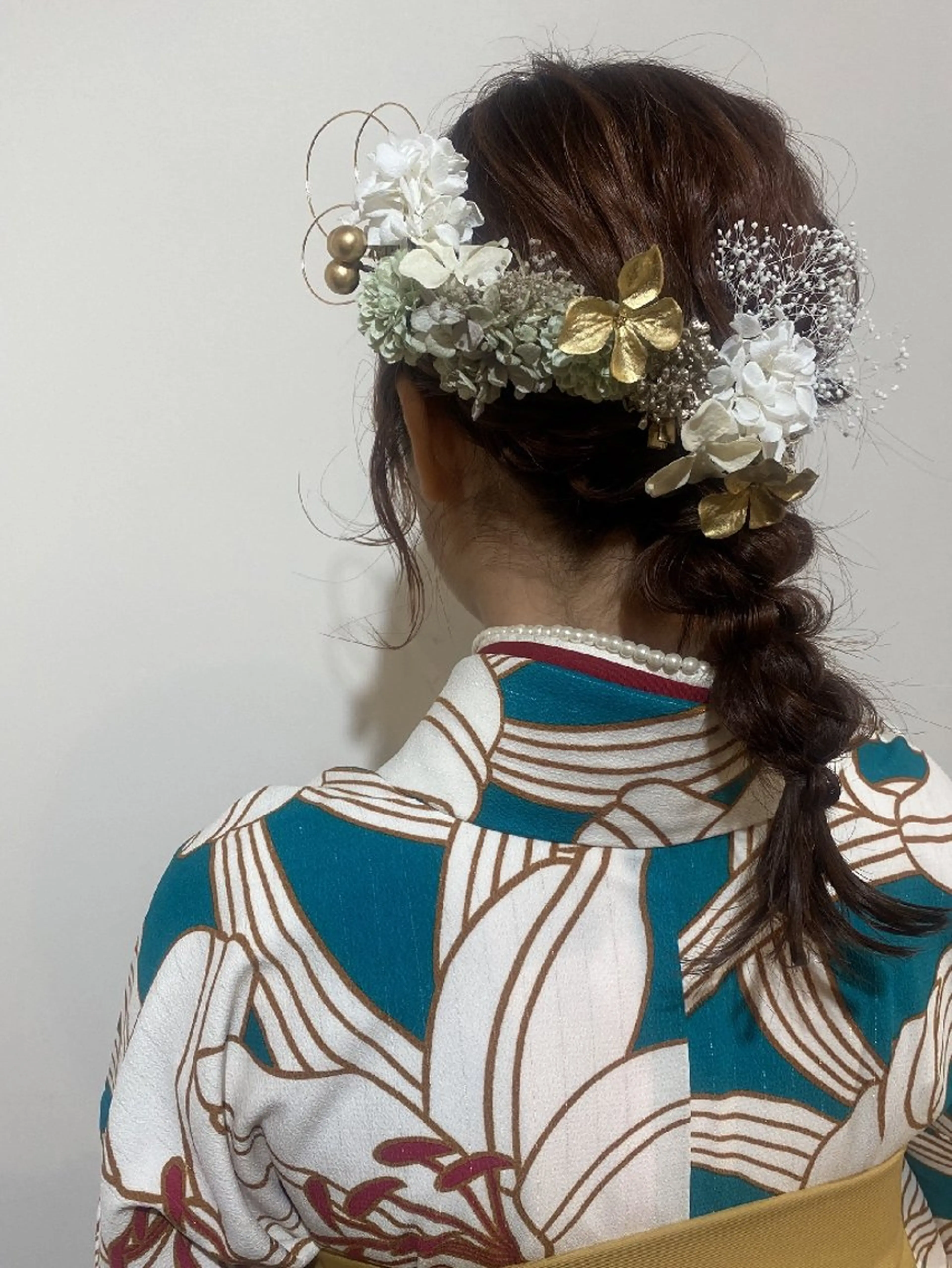 ヘアアレンジ 成人式 卒業式のヘアスタイル ヘアセット 🇰🇷透明感×ハイ トーン🌟tomoのヘアスタイル