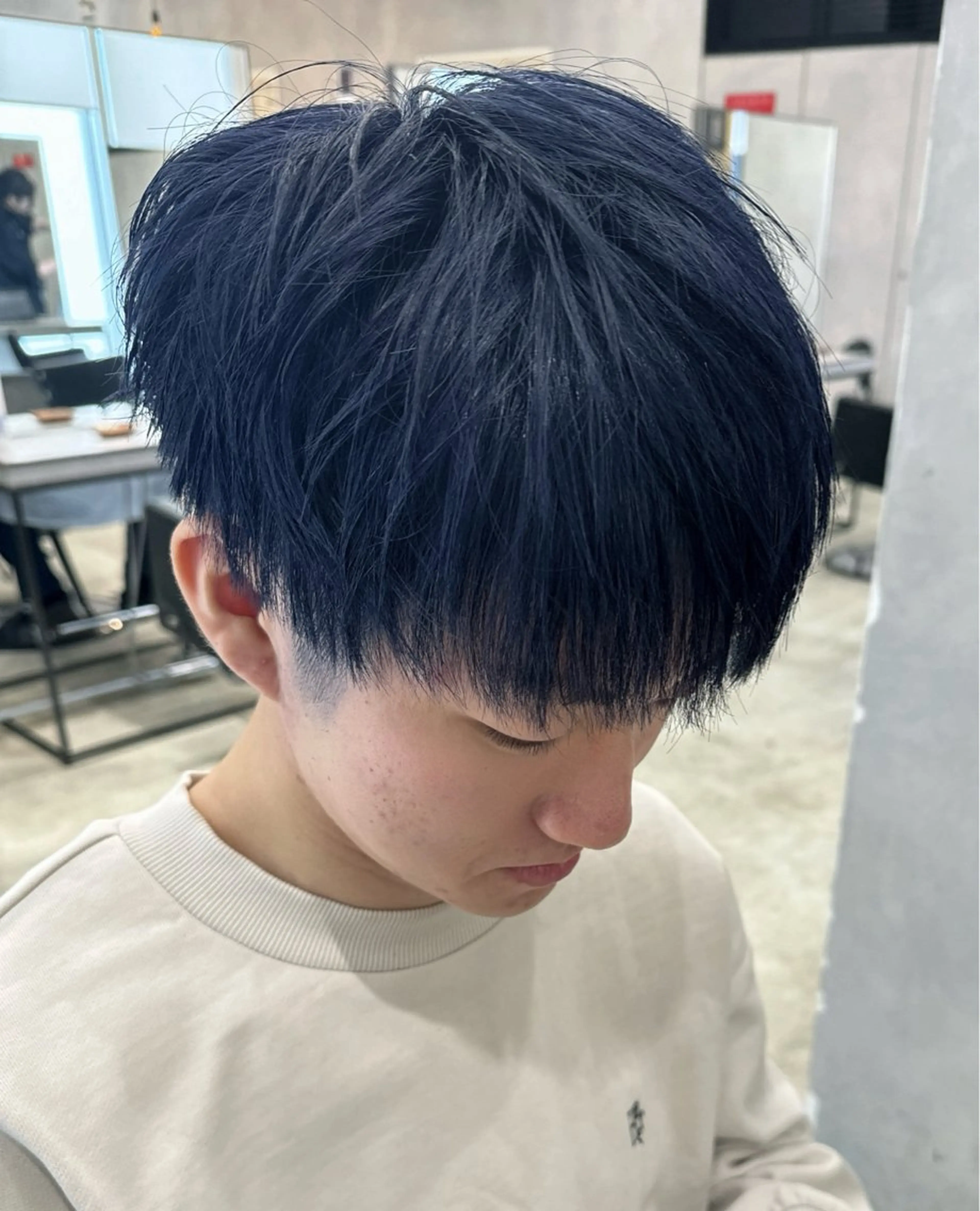 カラー メンズ ブルーカラー ダブルカラー カット ヘアカラー 透明感カラー✨艶髪 制作🌱山根あゆみのヘアスタイル