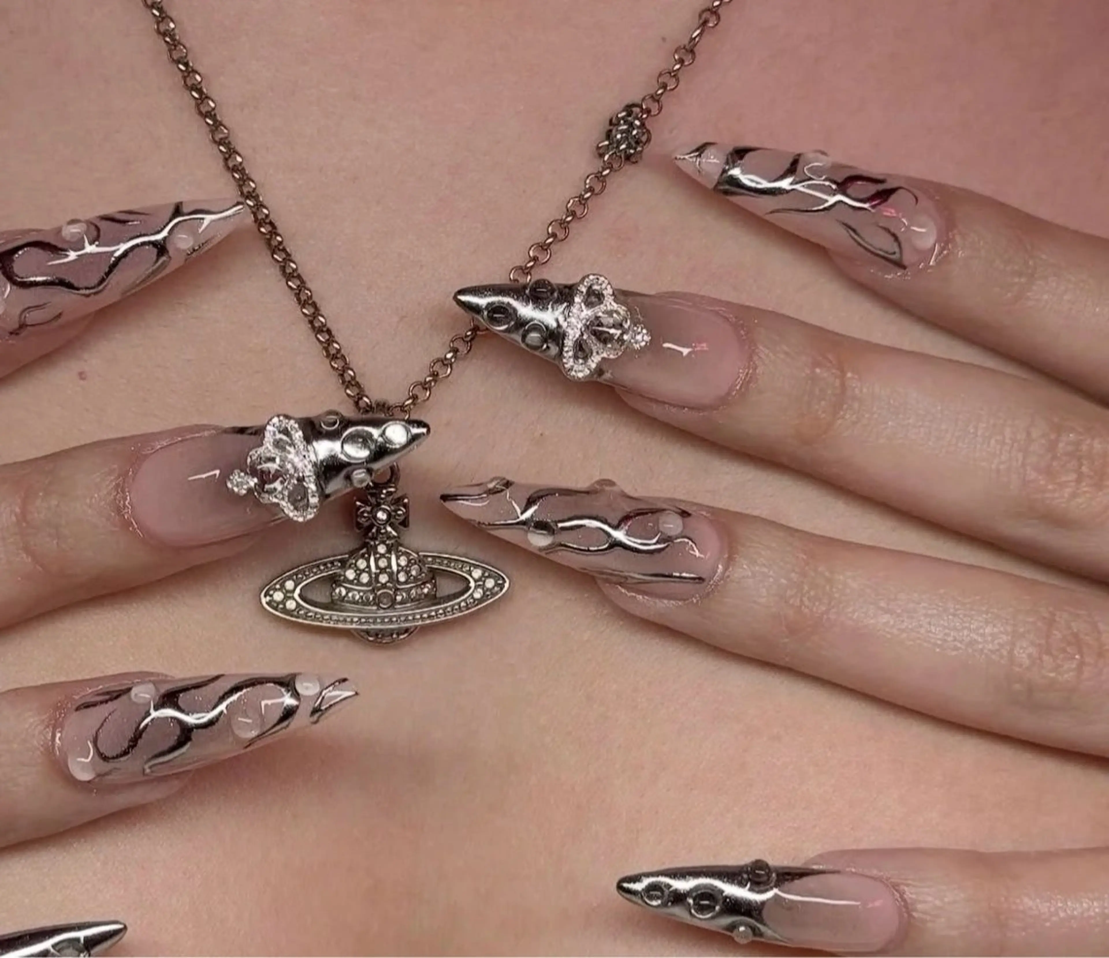 【人気NO.1】ジェル10本アートやり放題＋小物パーツつけ放題⭐︎/¥12,900(120分)/持込ok⭐︎の写真