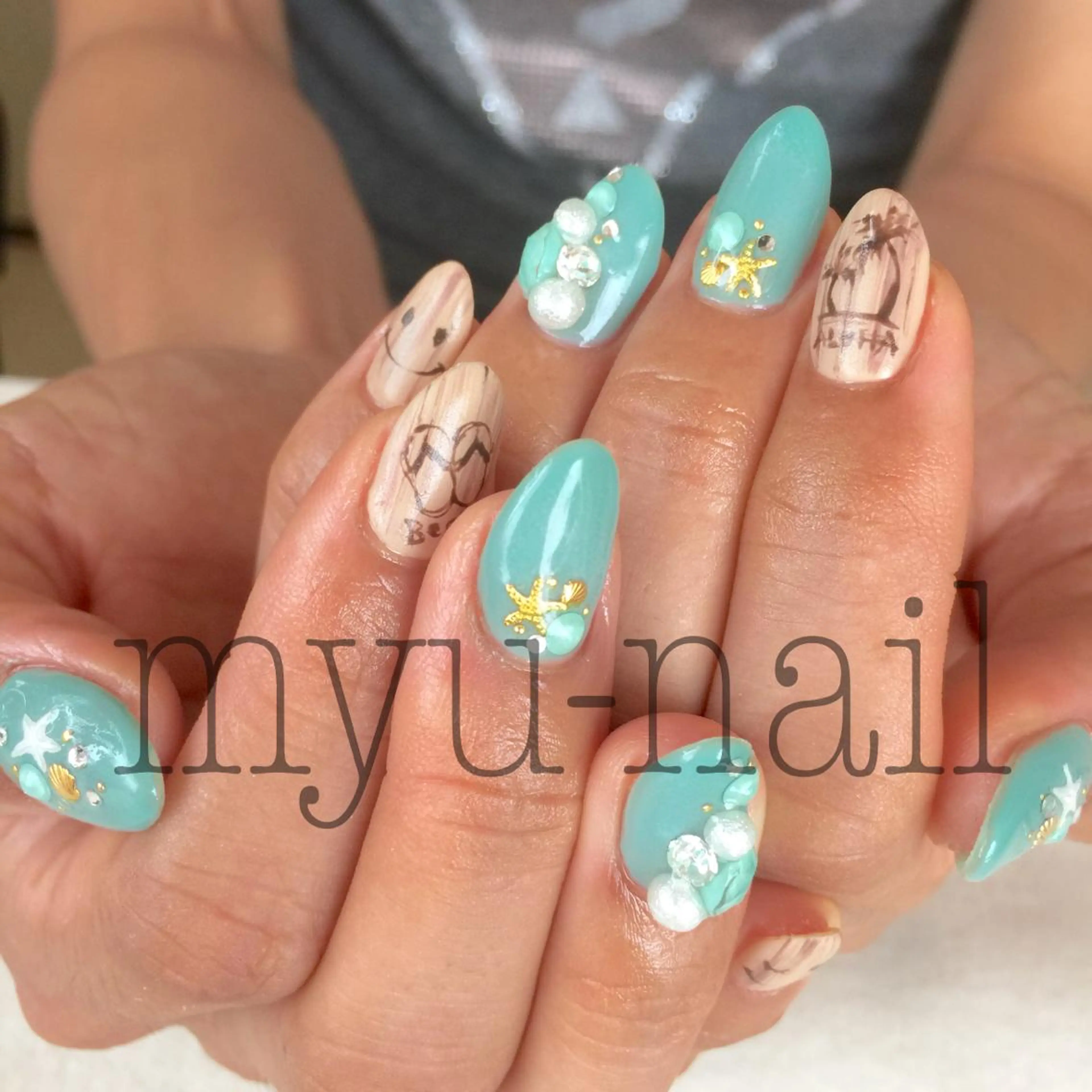 ネイル ハンドネイル ホームサロン myu-nailのネイルデザイン