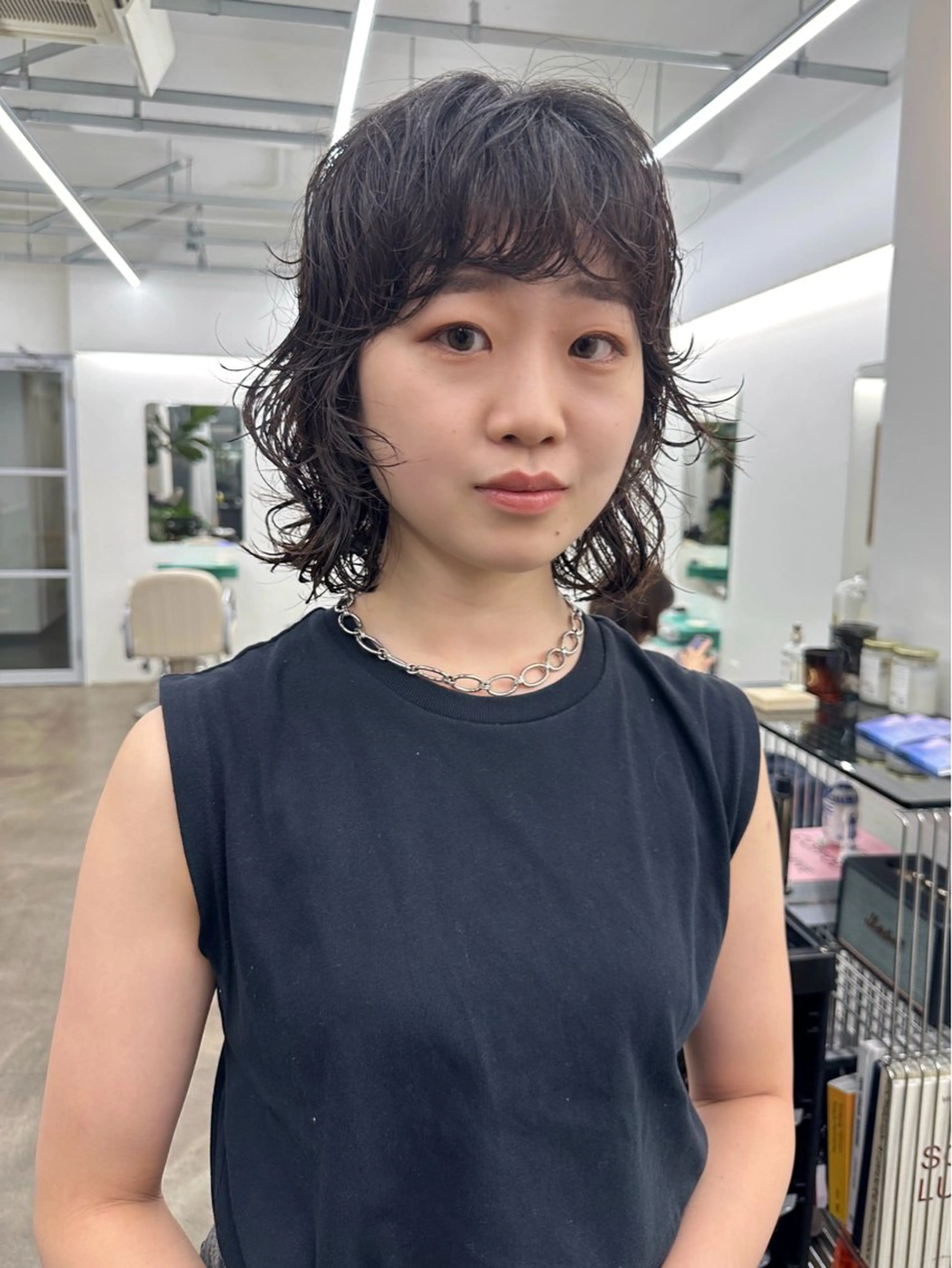 ショート カラー パーマ ボブレイヤー ボブ レイヤーカット カット ヘアカラー パーマ ボブ/レイヤー/ケア パーマ/リュウタのヘアスタイル