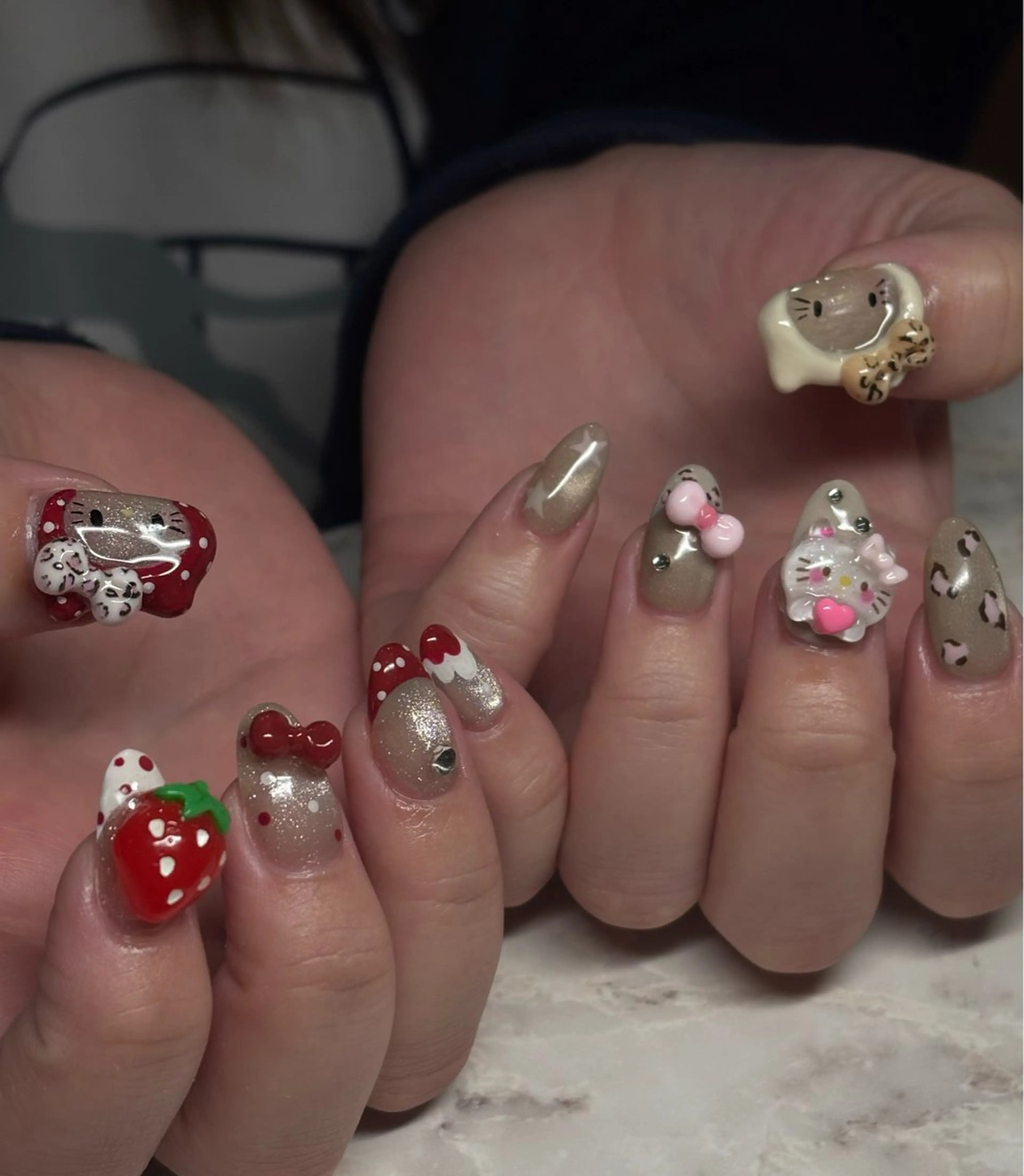 ネイル ハンドネイル 🌸yura🌸 ／ネイル／AO府中のネイルデザイン