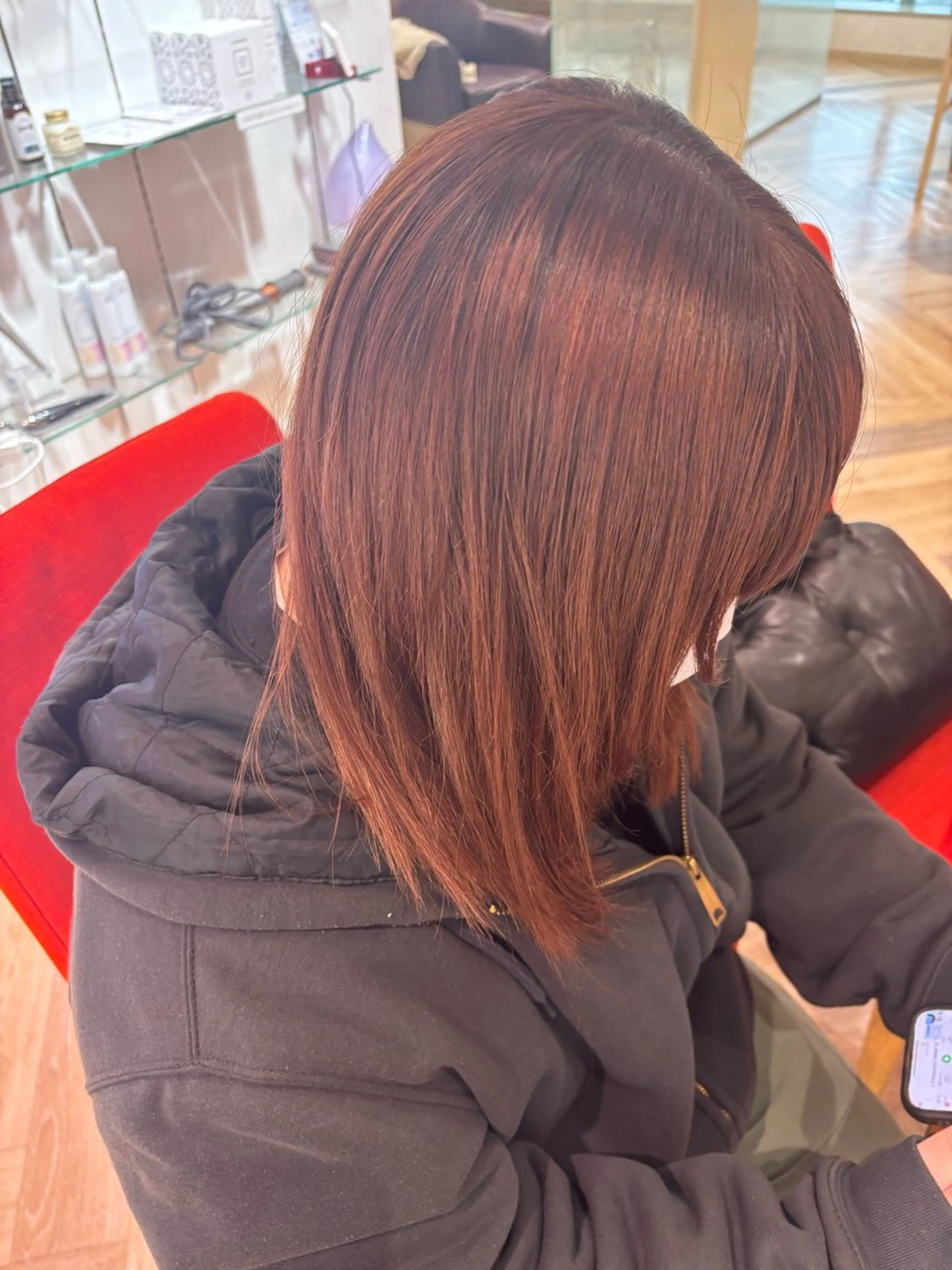 ミディアム オレンジブラウン カット ヘアカラー ゆい/パーマ/レイヤ ー/似合わせカラーのヘアスタイル