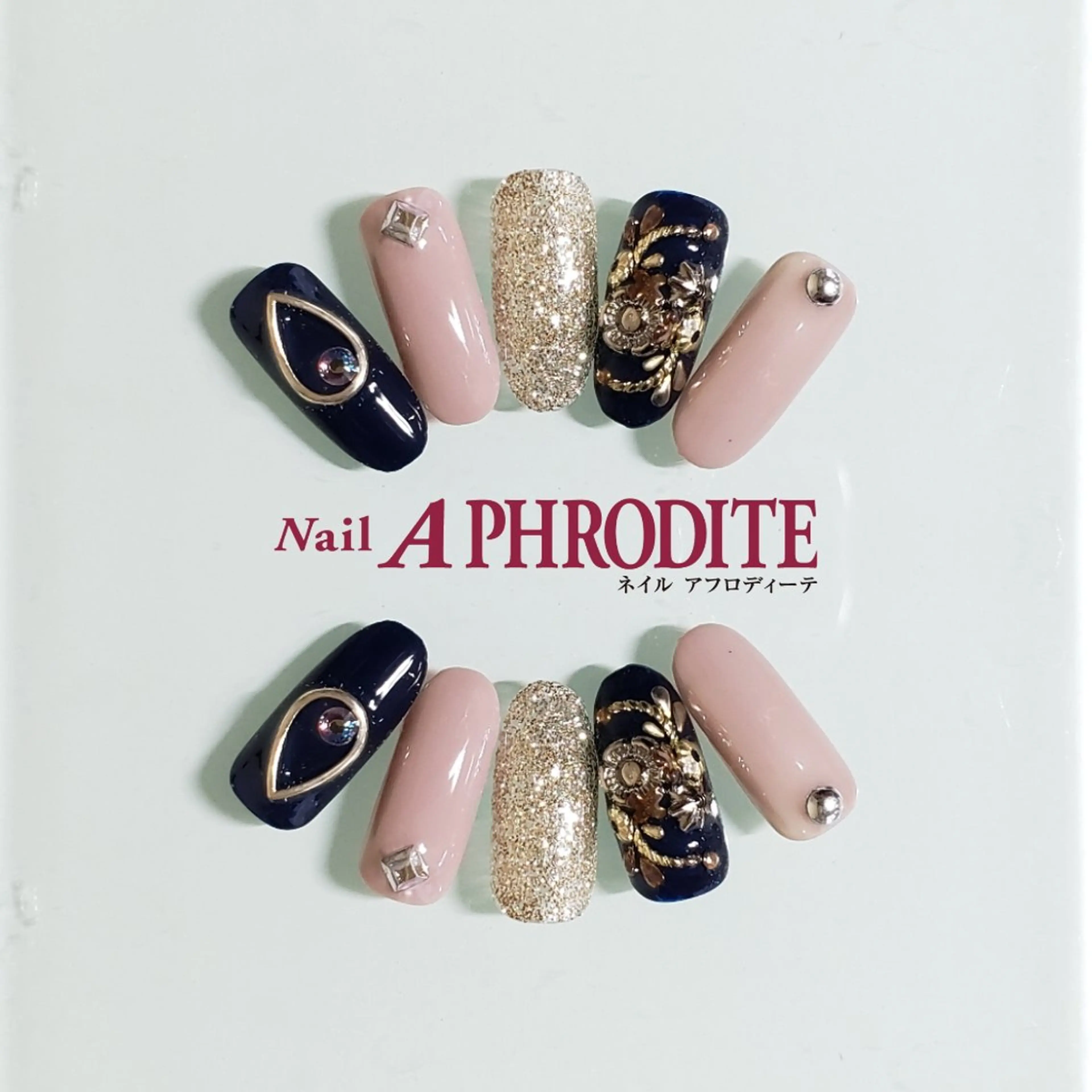 ネイル ジェルネイル ニュアンスネイル スカルプネイル ソフトジェル ネイルチップ ハンドネイル Nail  Aphroditeのネイルデザイン