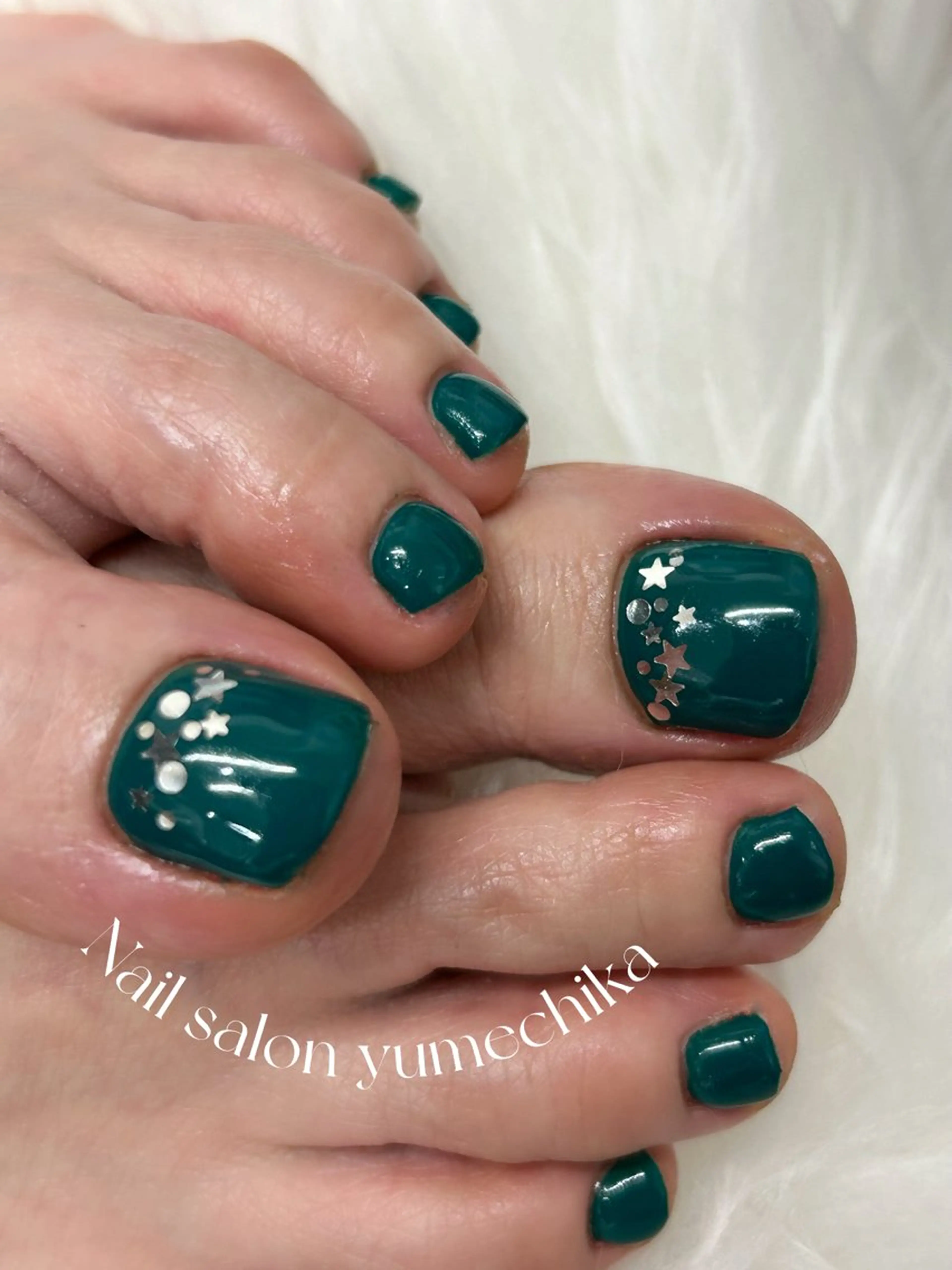 ネイル フットネイル ホログラムネイル Nail salon Yumechika所属・Nail salon Yumechikaのネイルデザイン