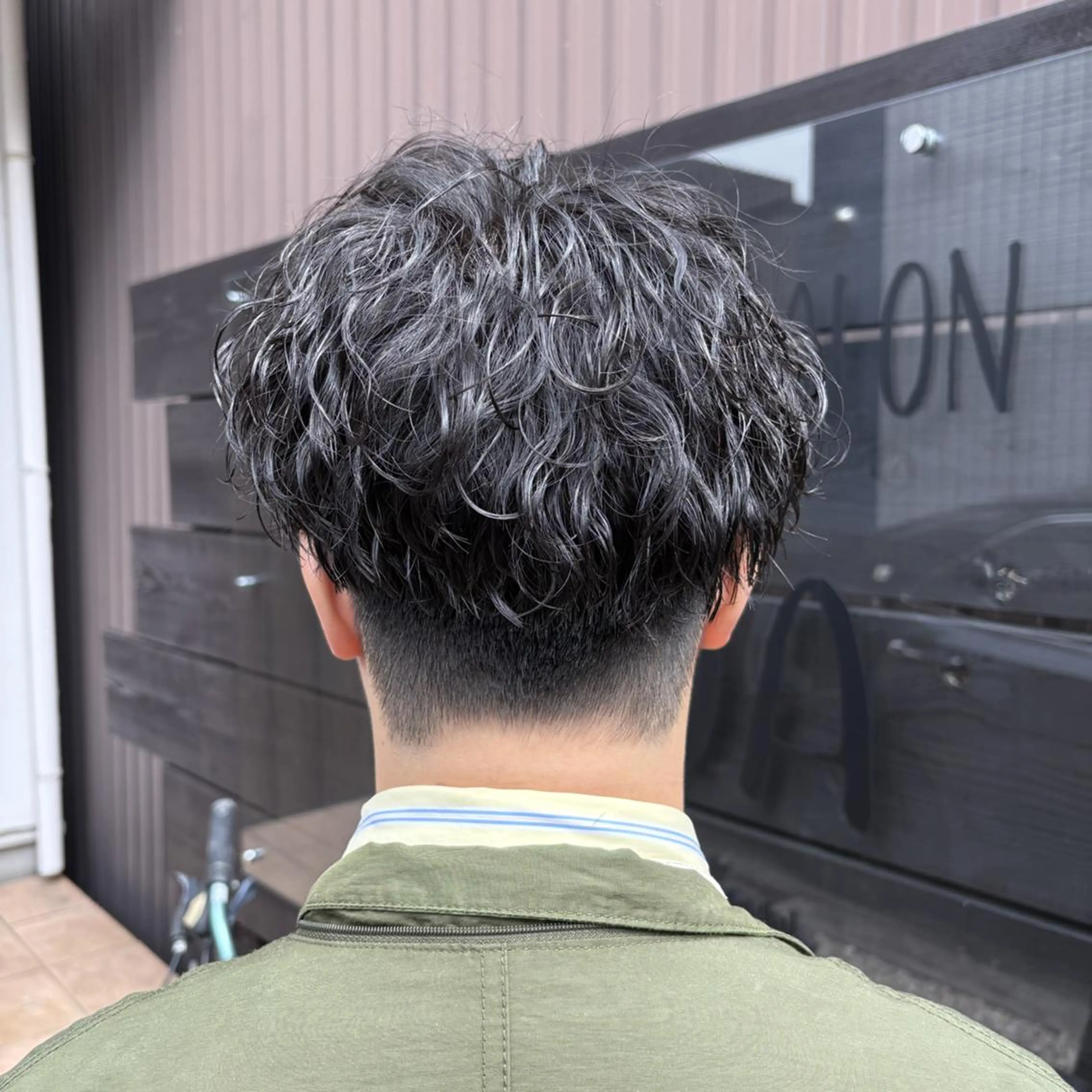 メンズ パーマ メンズパーマ 波巻きパーマ カット パーマ パーマPrivate SalonNoa名駅のヘアスタイル