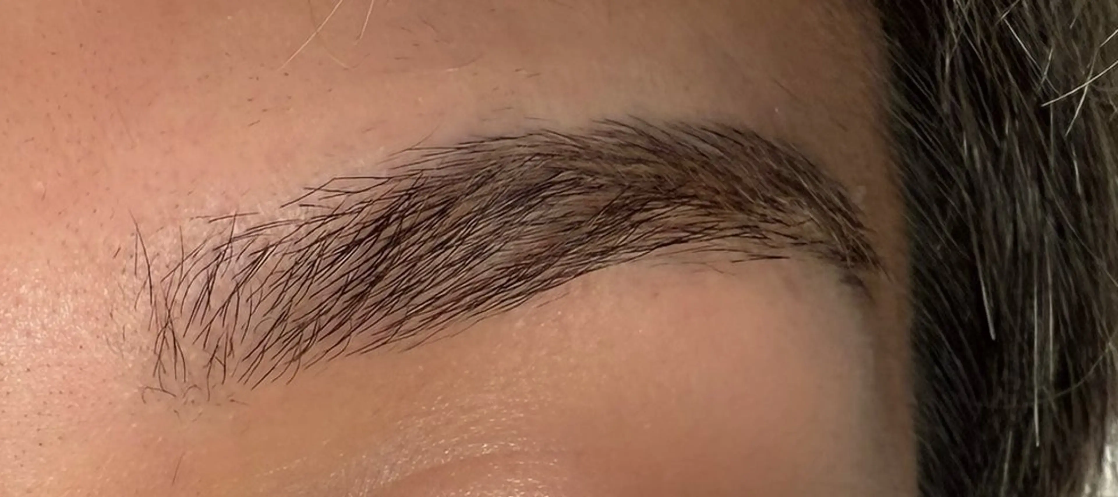 アイブロウ メンズアイブロウ 下野段 楓真のマツエク・マツパデザイン