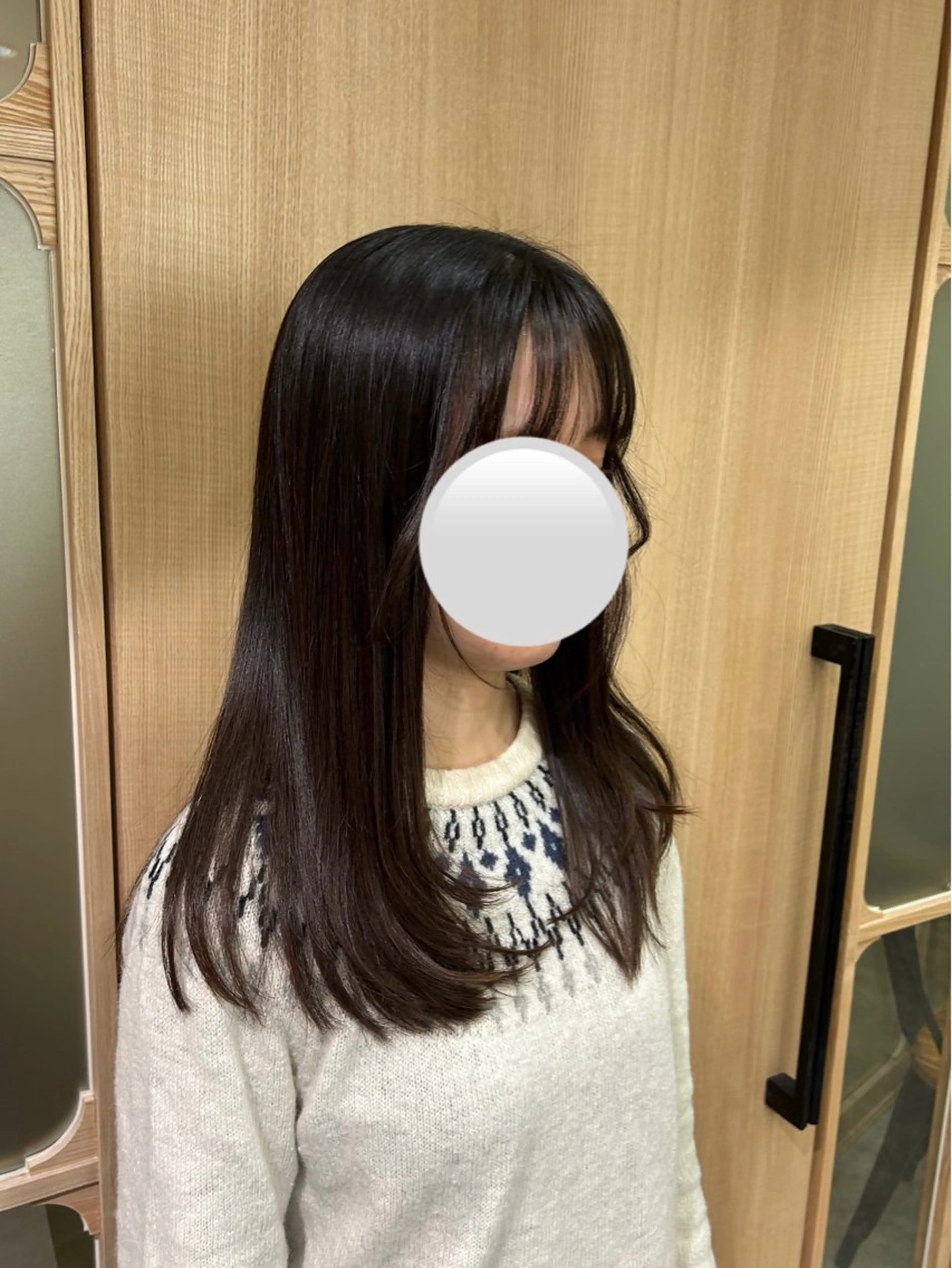 セミロング レイヤーカット Rosierbleu 大工のヘアスタイル