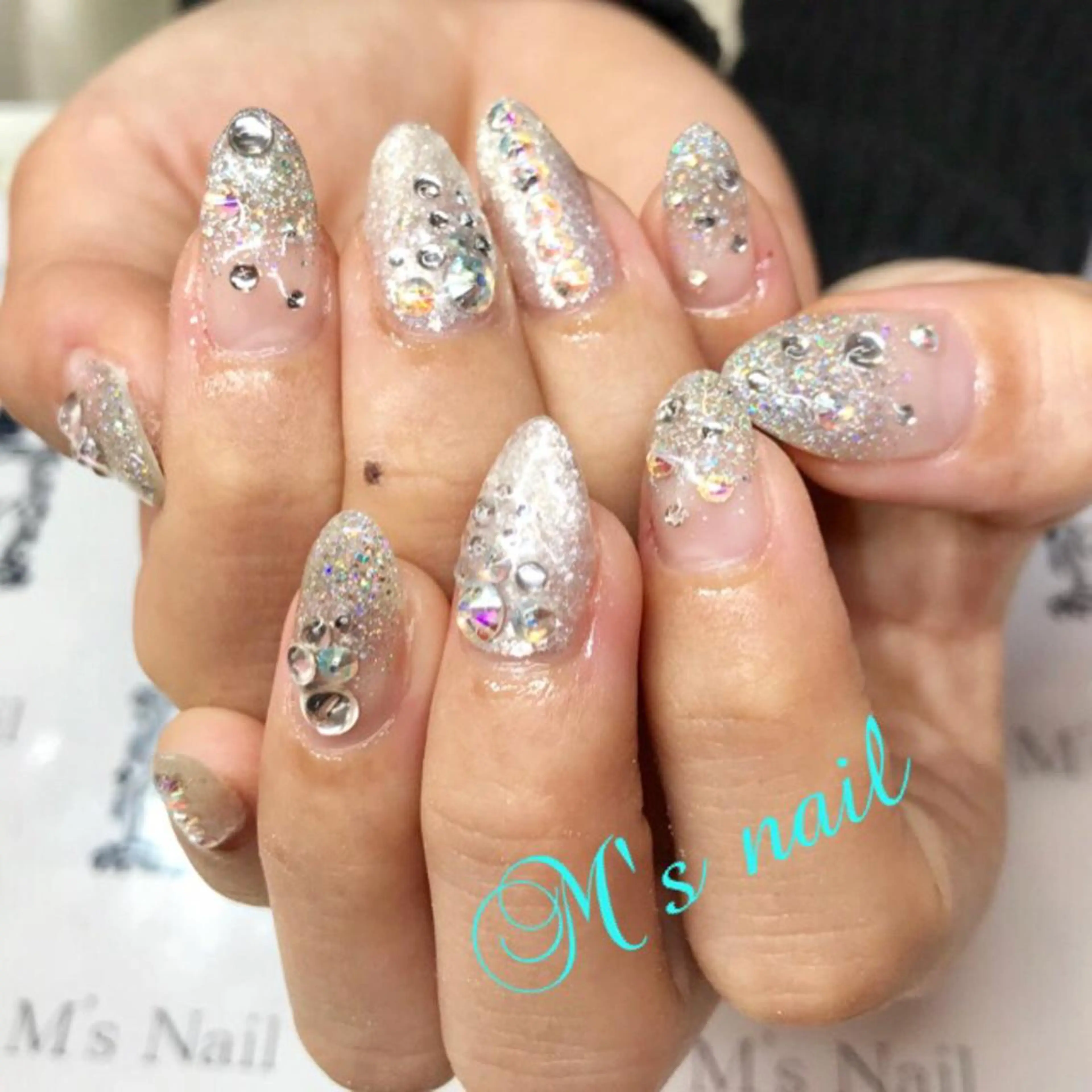 ネイル キラキラネイル M's nail所属・M's nail ..のネイルデザイン