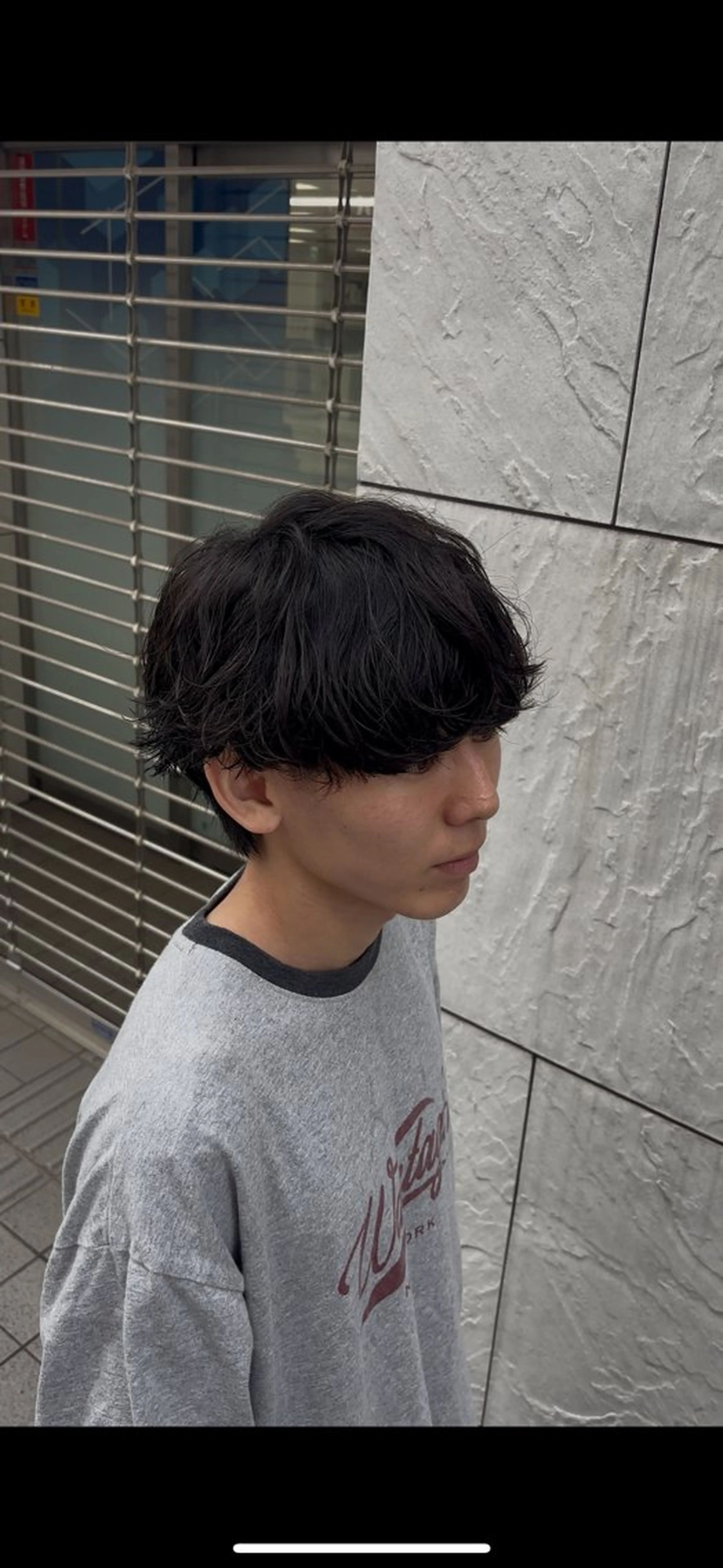 パーマ メンズハイトーン 北斗💍レイヤーのヘアスタイル