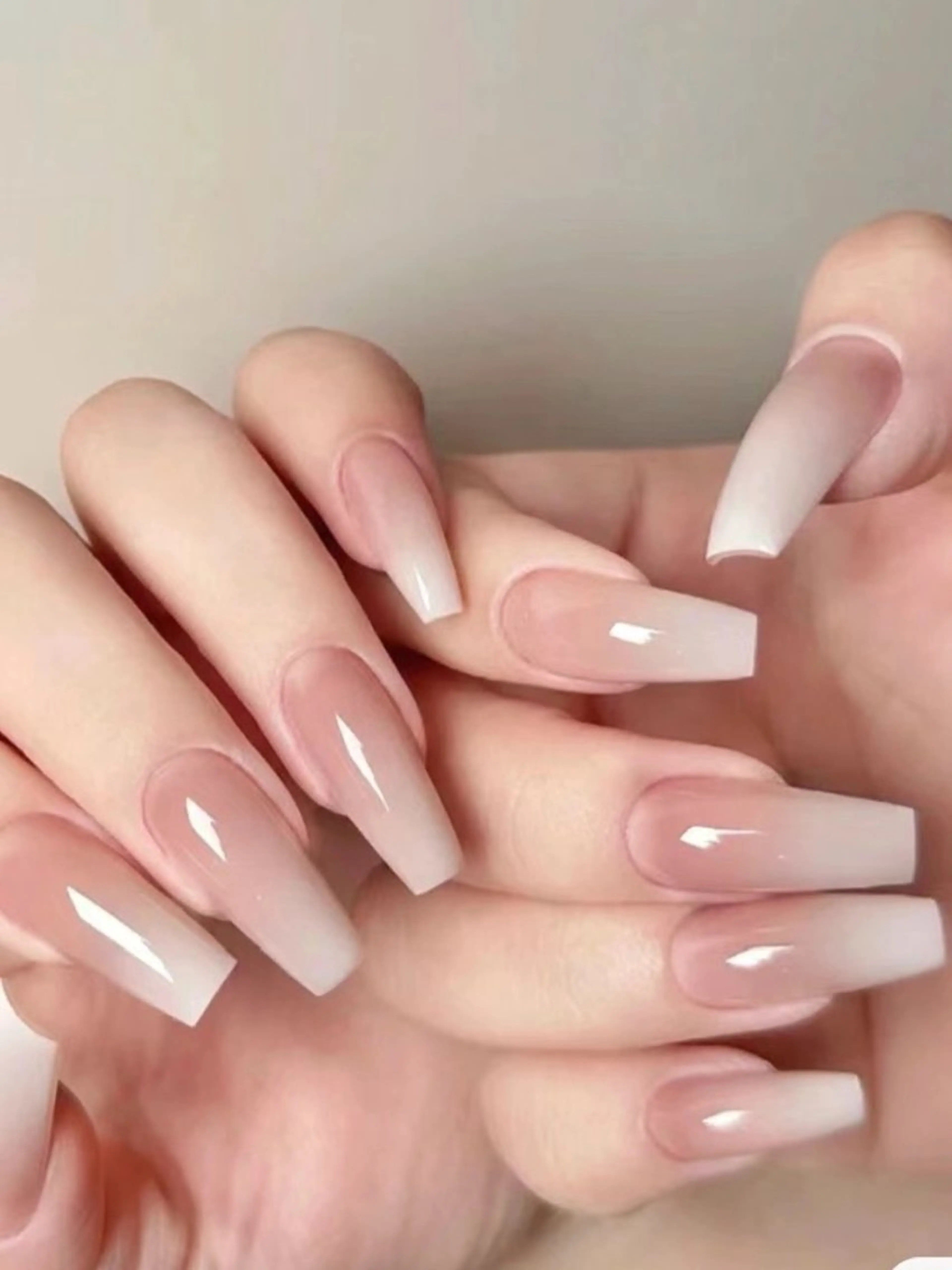 ネイル ハンドネイル ネイルサロンロータス (渋谷店)のネイルデザイン