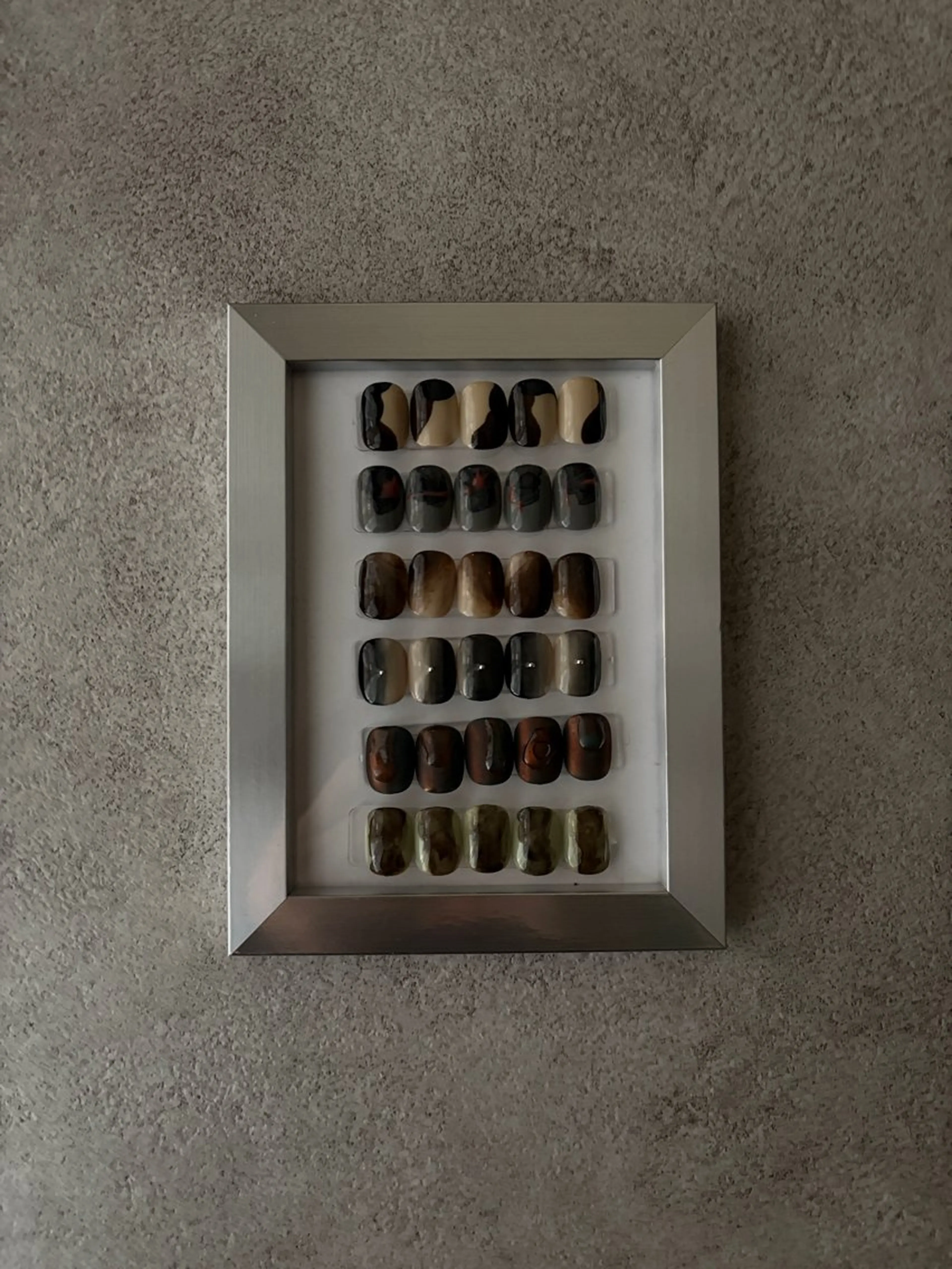 ネイル ハンドネイル R2-O2 nailのネイルデザイン