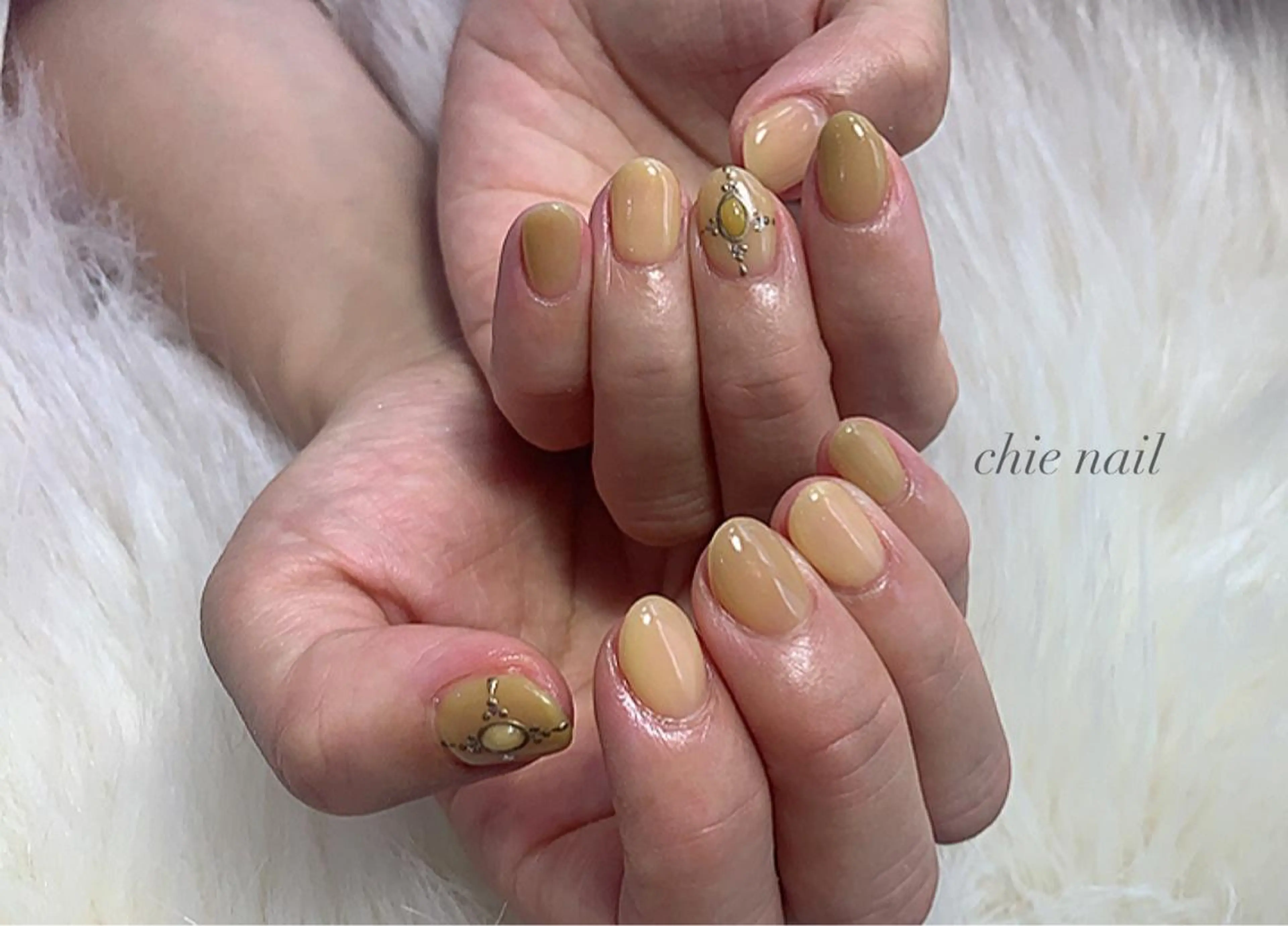 ネイル 黄色 森ノ宮❤︎ chieのネイルデザイン