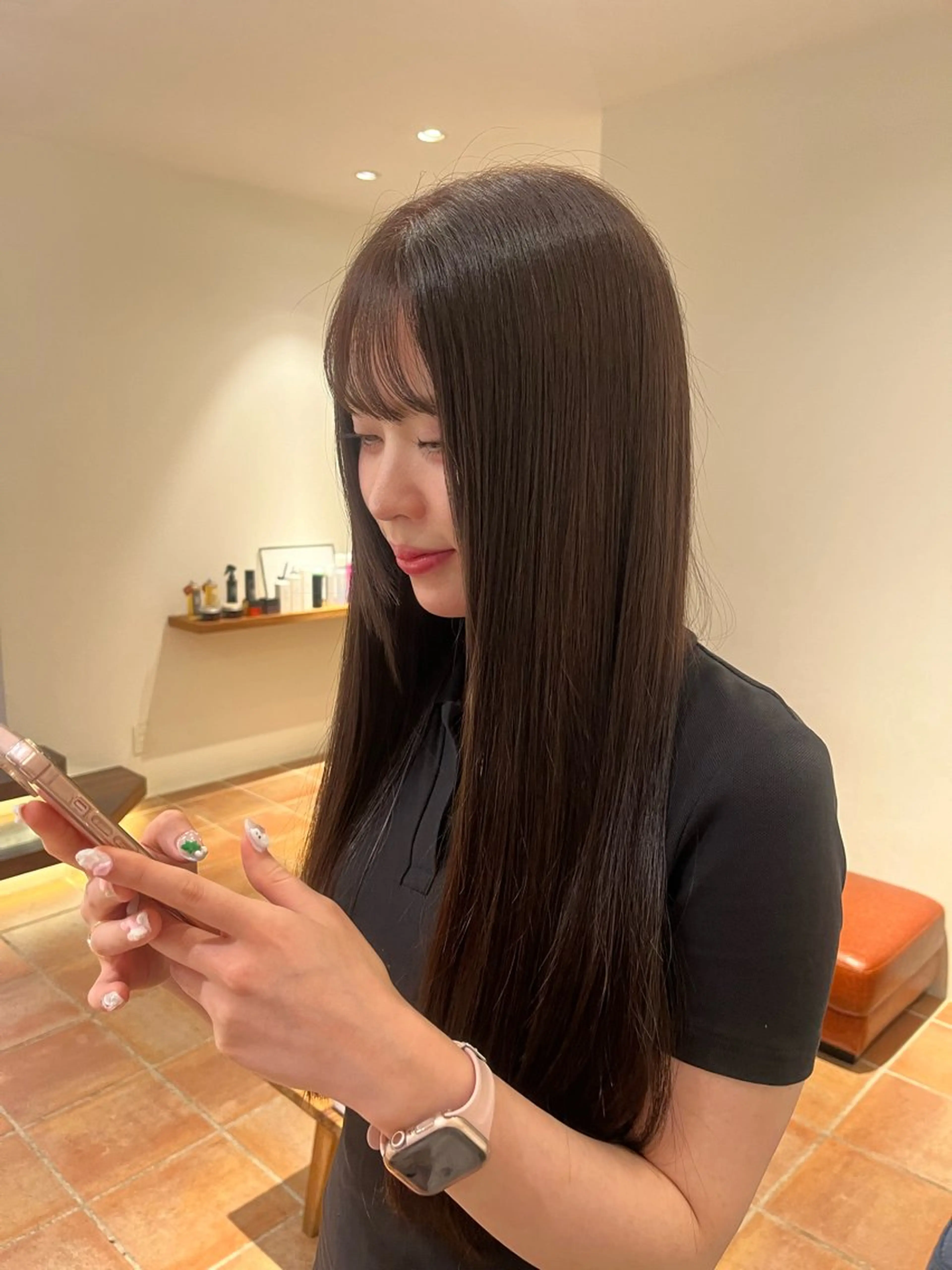 ロング カラー ブラウンカラー ヘアカラー トリートメント るな/暖色、 ベージュカラー🎀のヘアスタイル