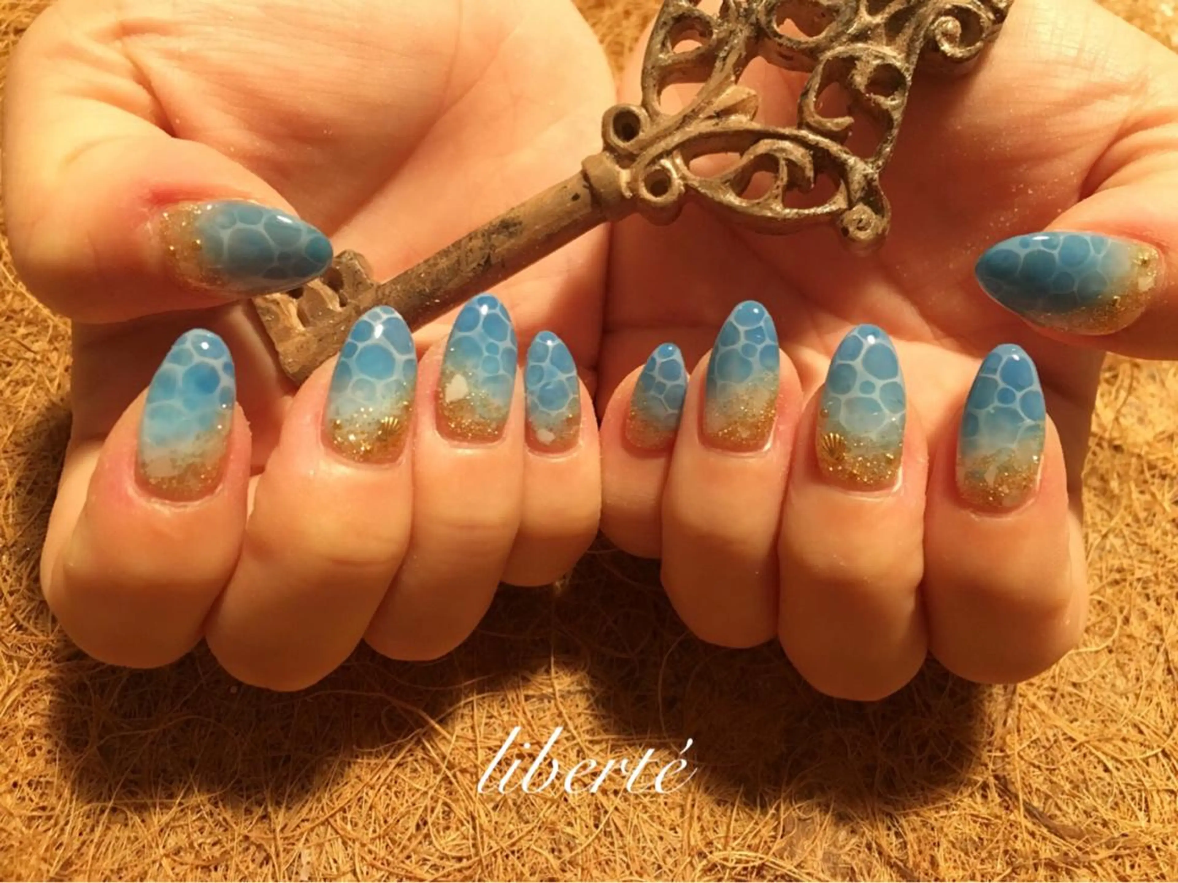 ネイル liberté (リベルテ)のネイルデザイン