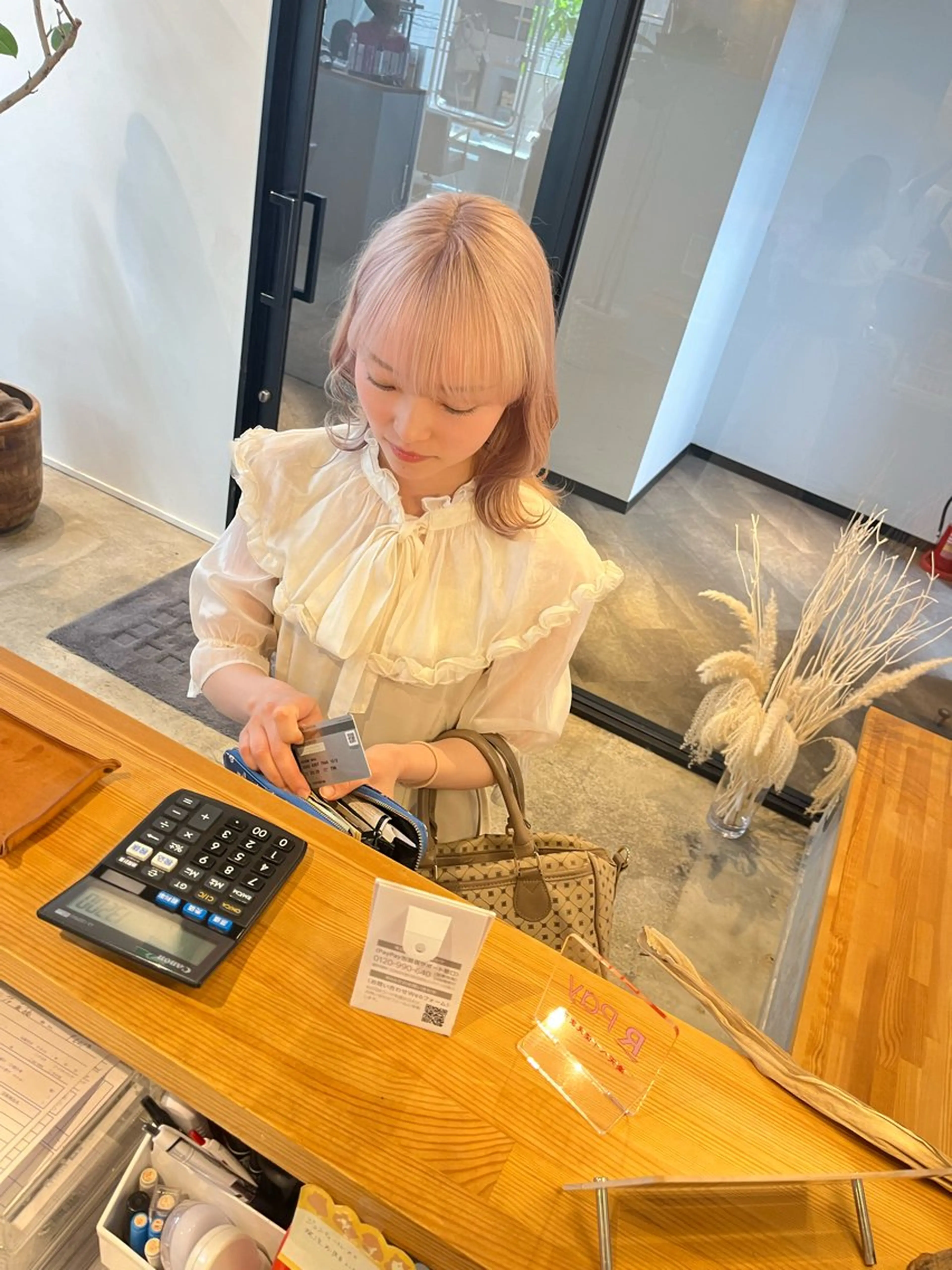 ミディアム カラー ヘアカラー ハイトーンカラ ー/小川のヘアスタイル