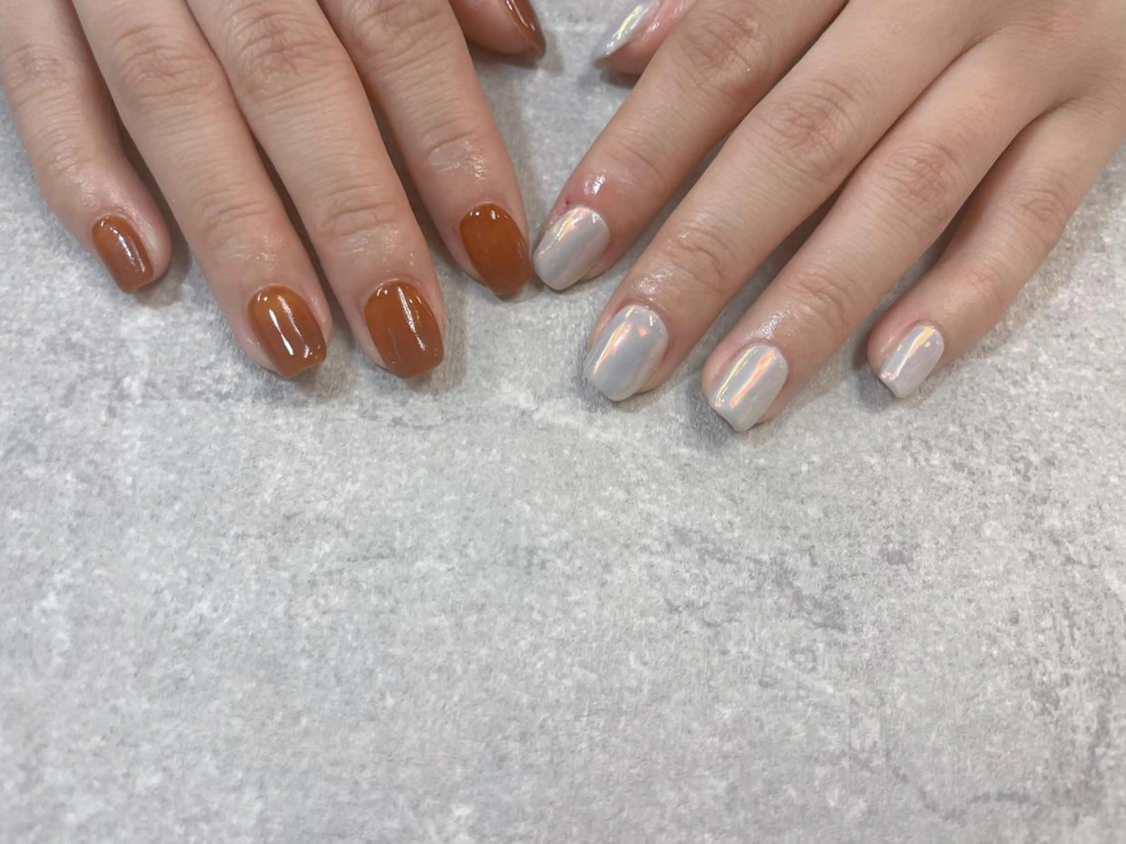 ネイル オーロラネイル ブラウン ワンカラーネイル foglia❁﻿. ⌇﻿imamuraのネイルデザイン
