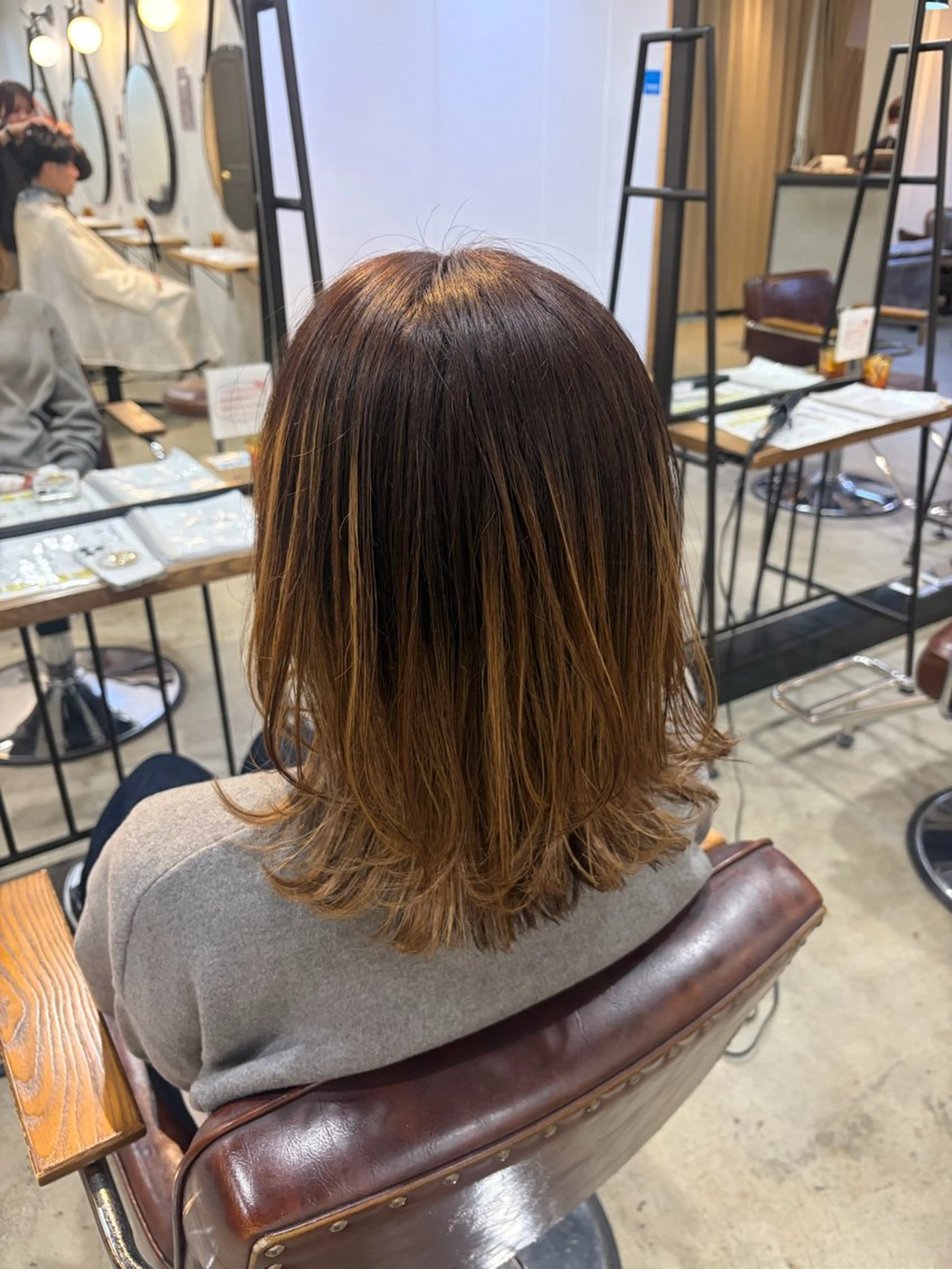 ミディアム lolonois / HINA⠀のヘアスタイル