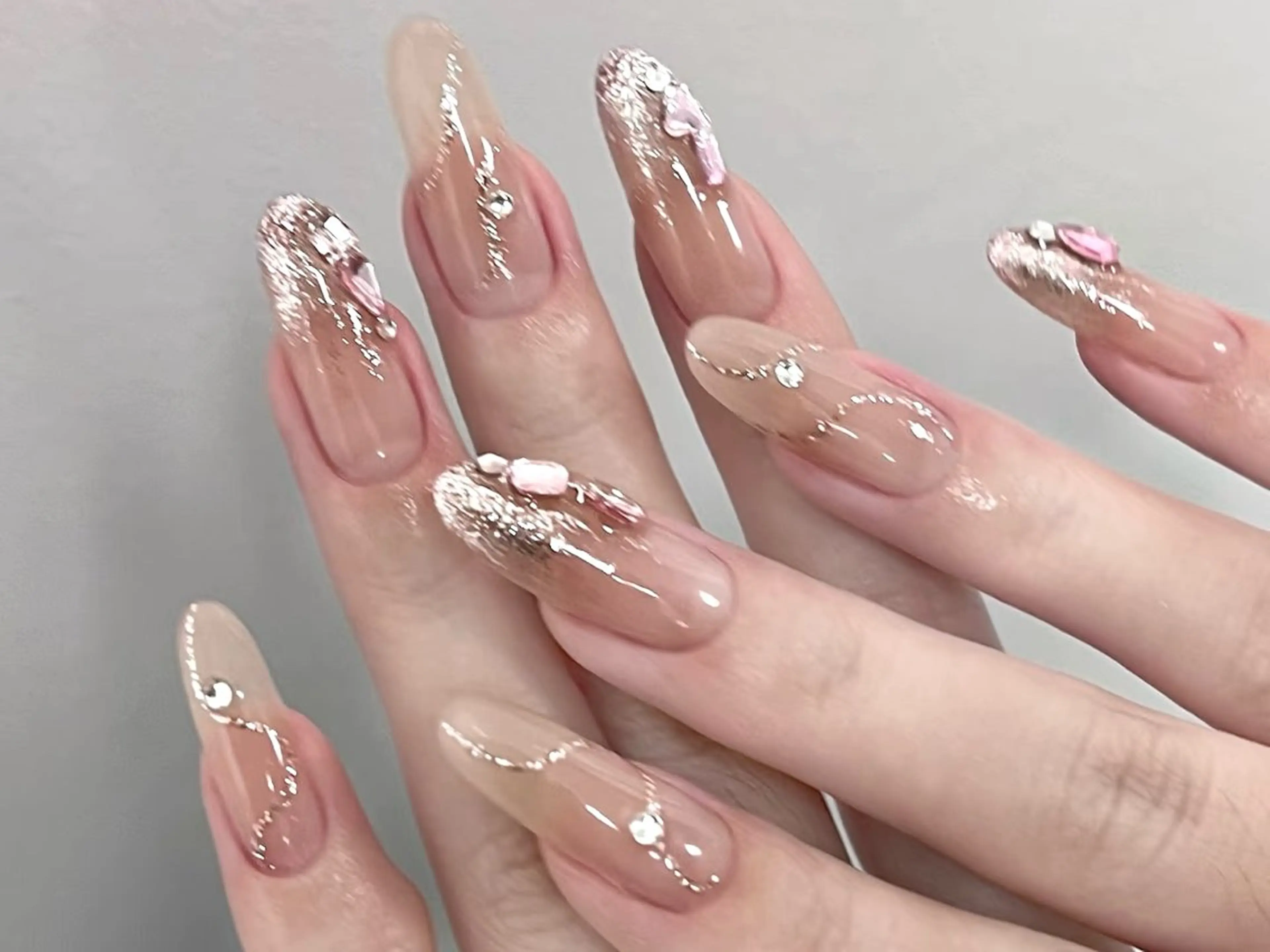 ネイル ハンドネイル TOUTOU所属・TOUTOU. Yuriのネイルデザイン