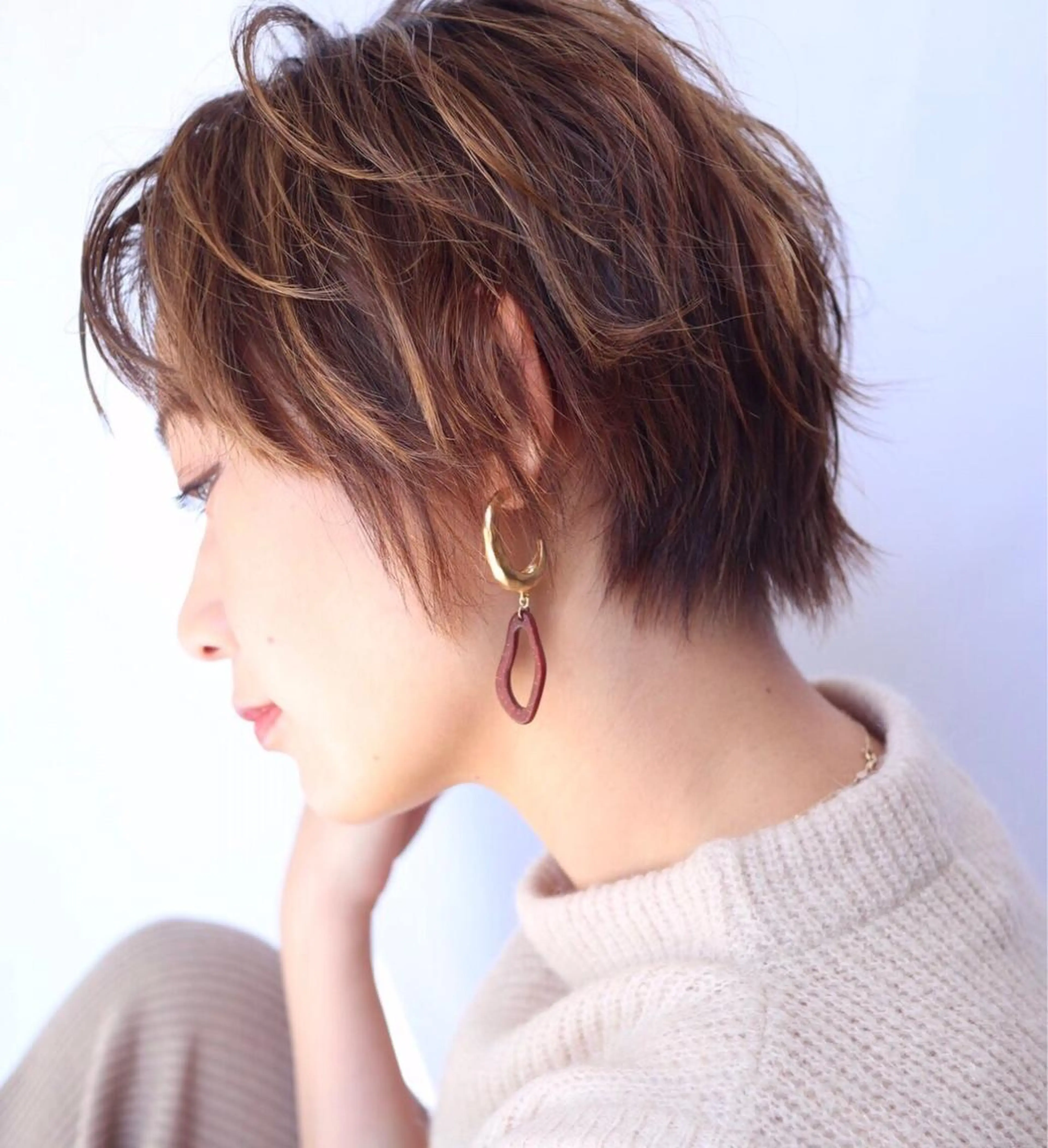 ショート 髙井 麻帆のヘアスタイル