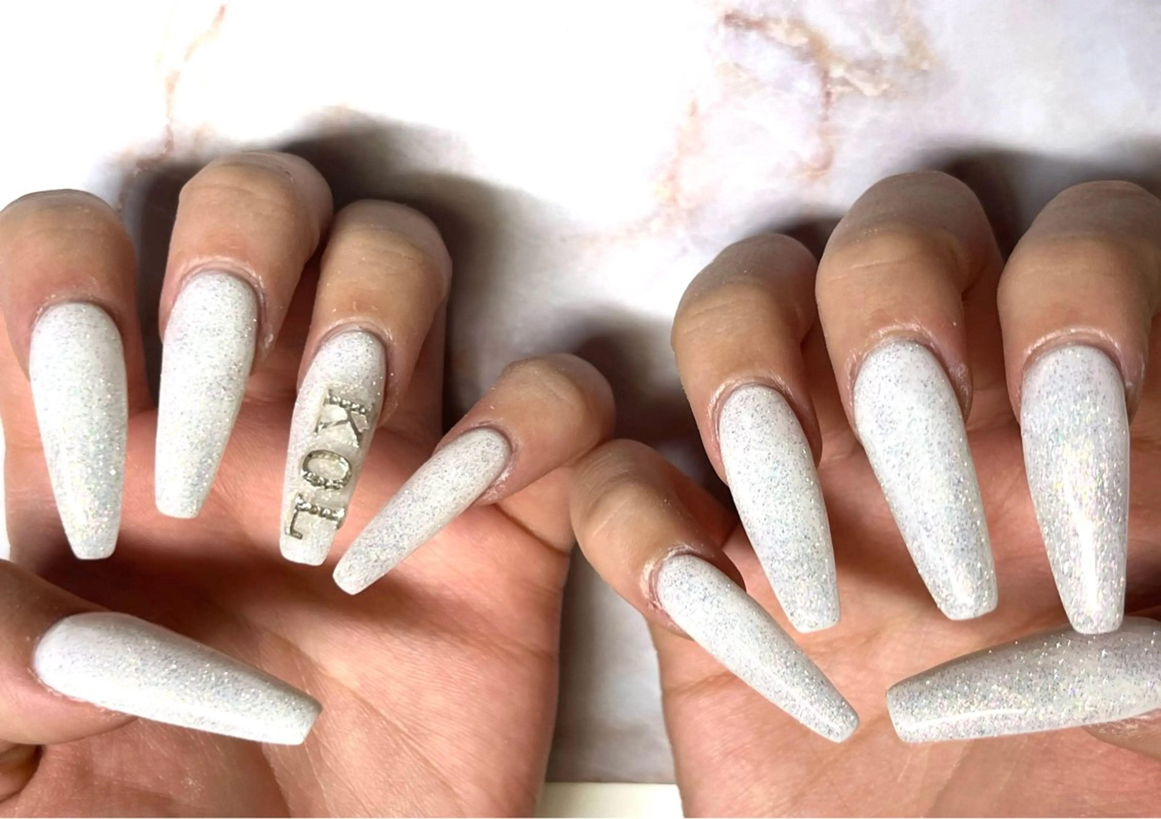 ネイル ラメ(グリッター) ワンカラーネイル スカルプネイル plaisir所属・plaisir プレジールネイルのネイルデザイン