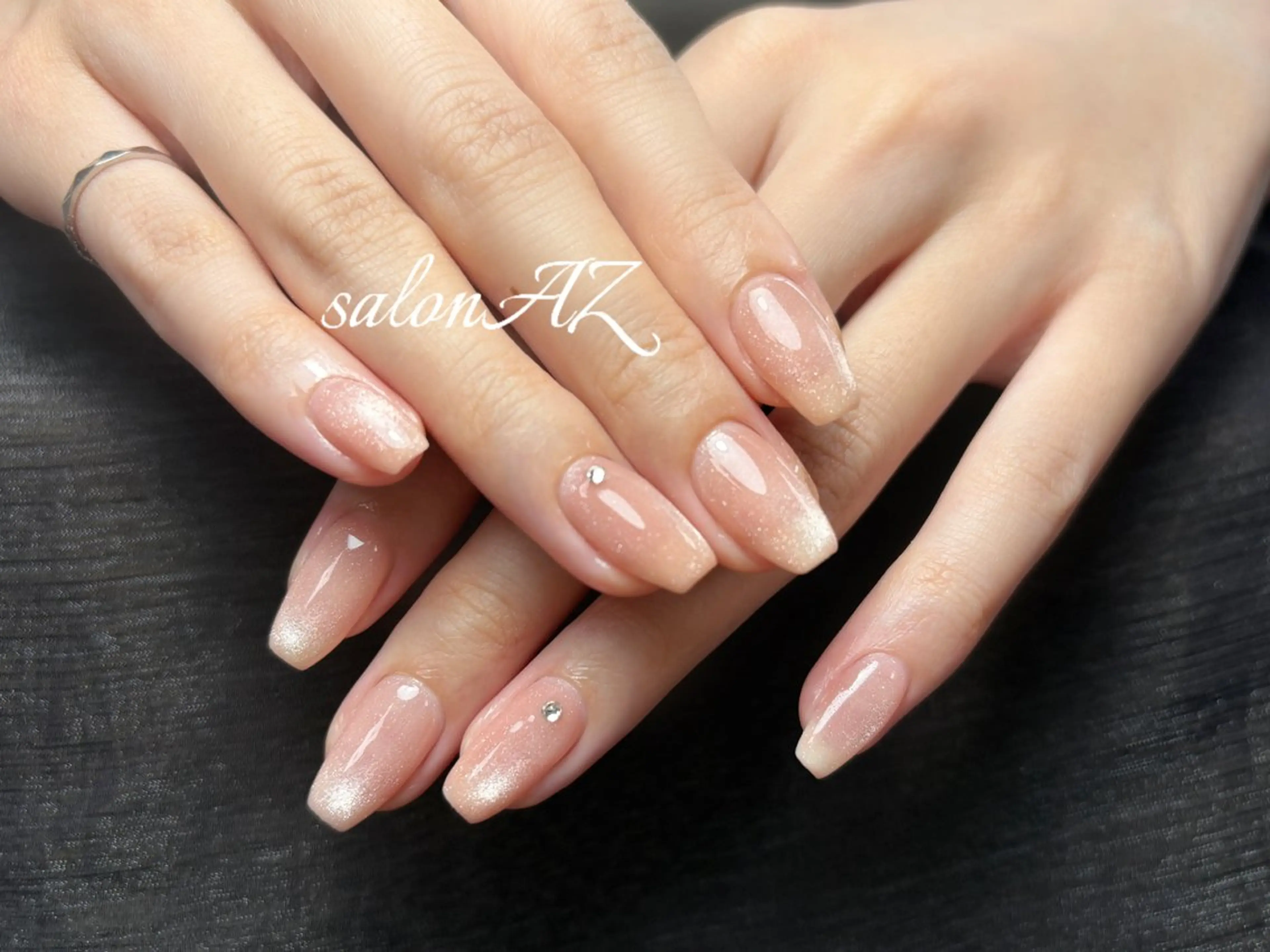 ネイル アートネイル 長さ出し フットネイル フレンチネイル ジェルネイル salon AZのネイルデザイン