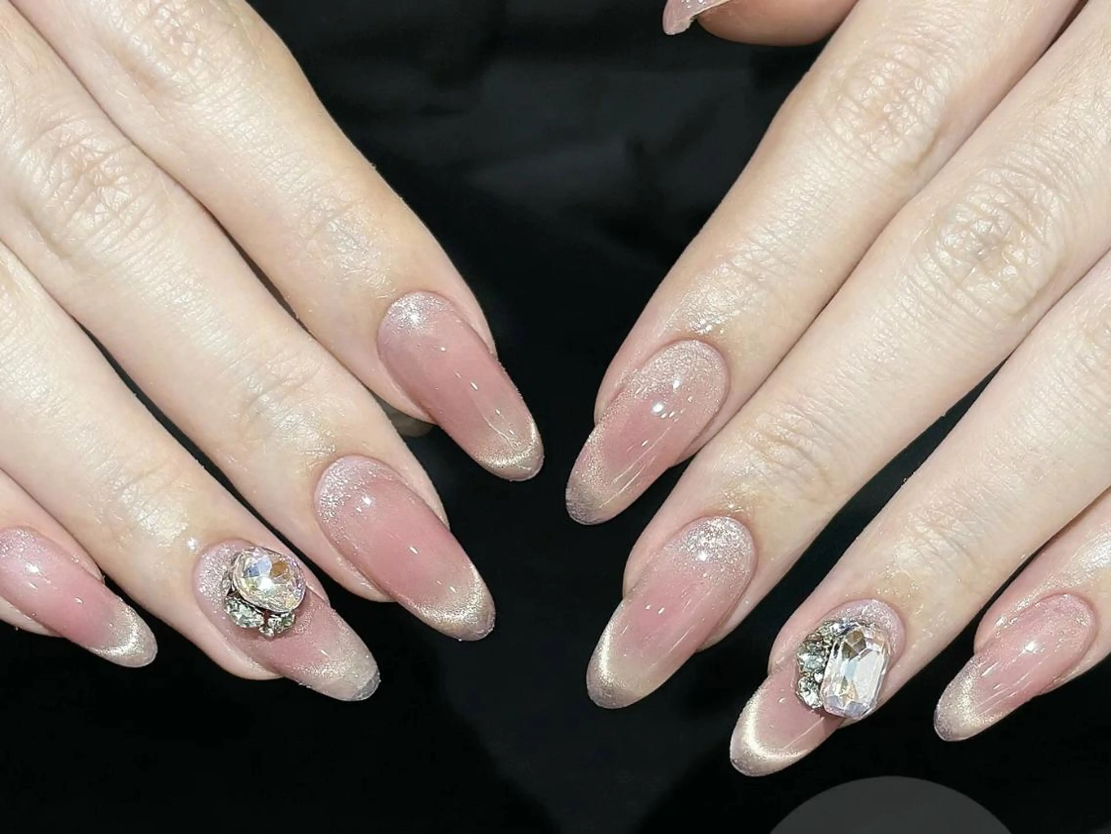 ネイル ハンドネイル 🎀 Ayaka_nailのネイルデザイン