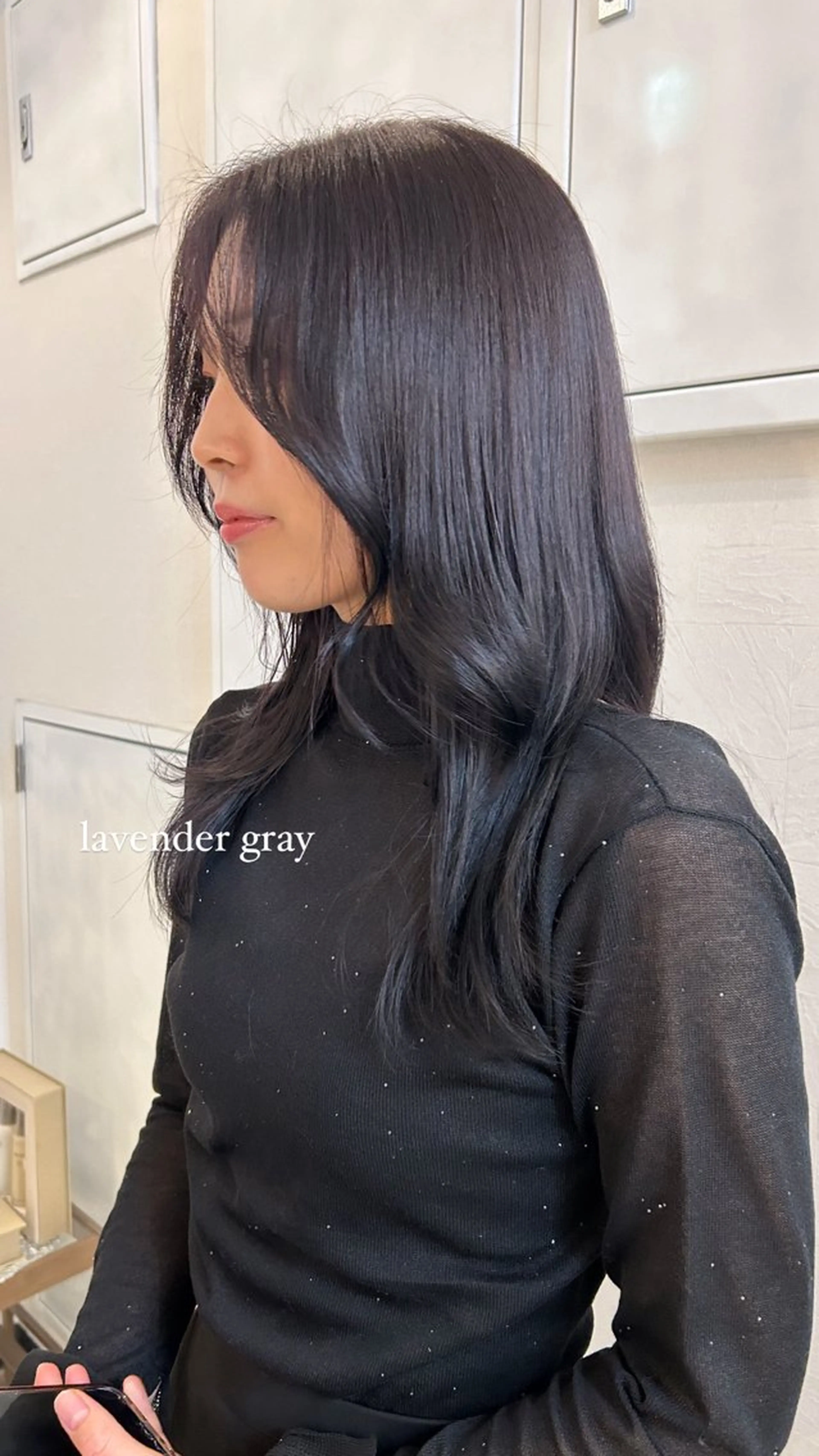 ミディアム Yui. ハイトーン/パーマ/のヘアスタイル