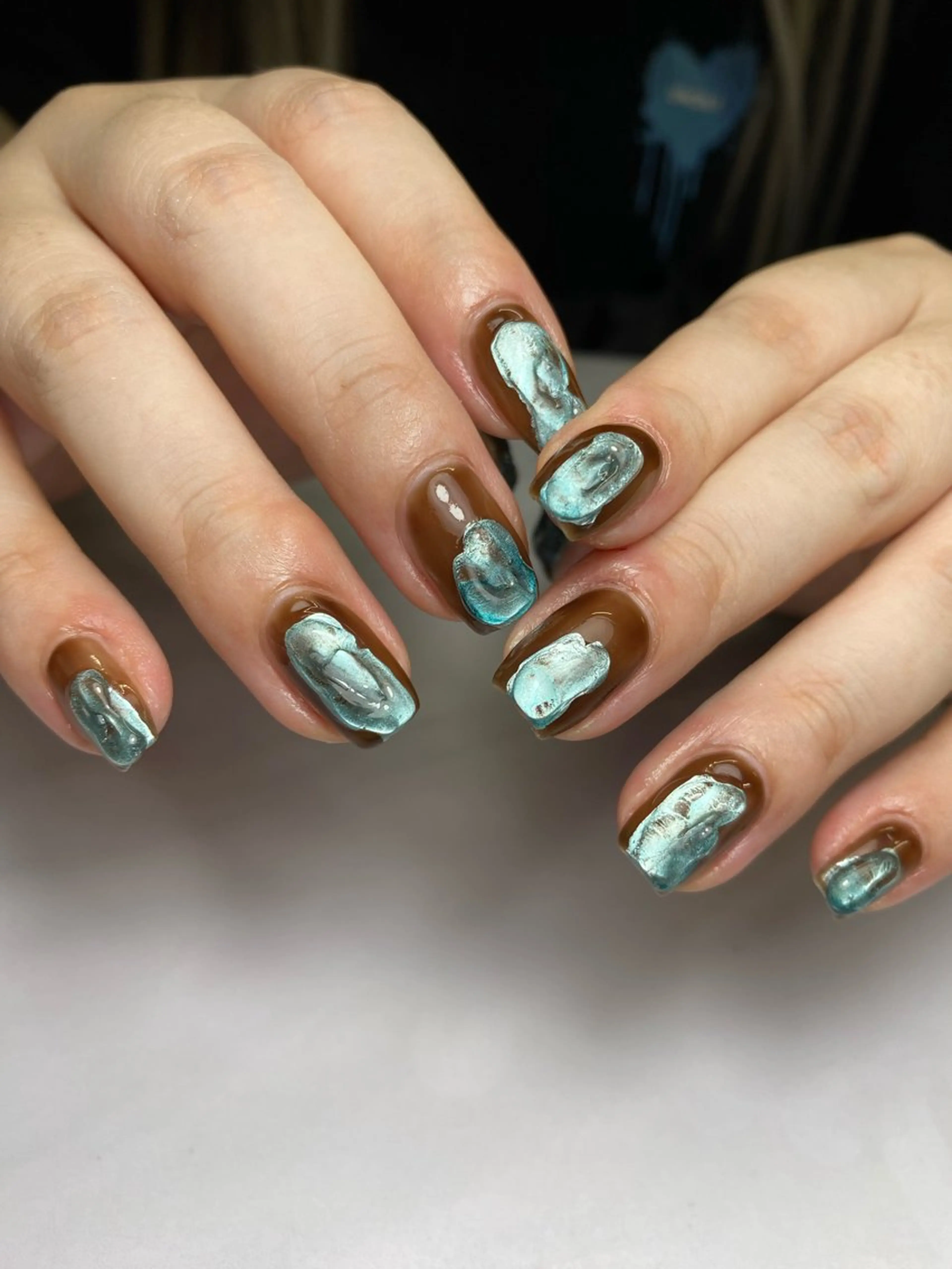 ネイル 成人式 フレンチネイル ジェルネイル ガーリー マグネットネイル ハンドネイル 草加ニュアンスネイル 🌚hersのネイルデザイン