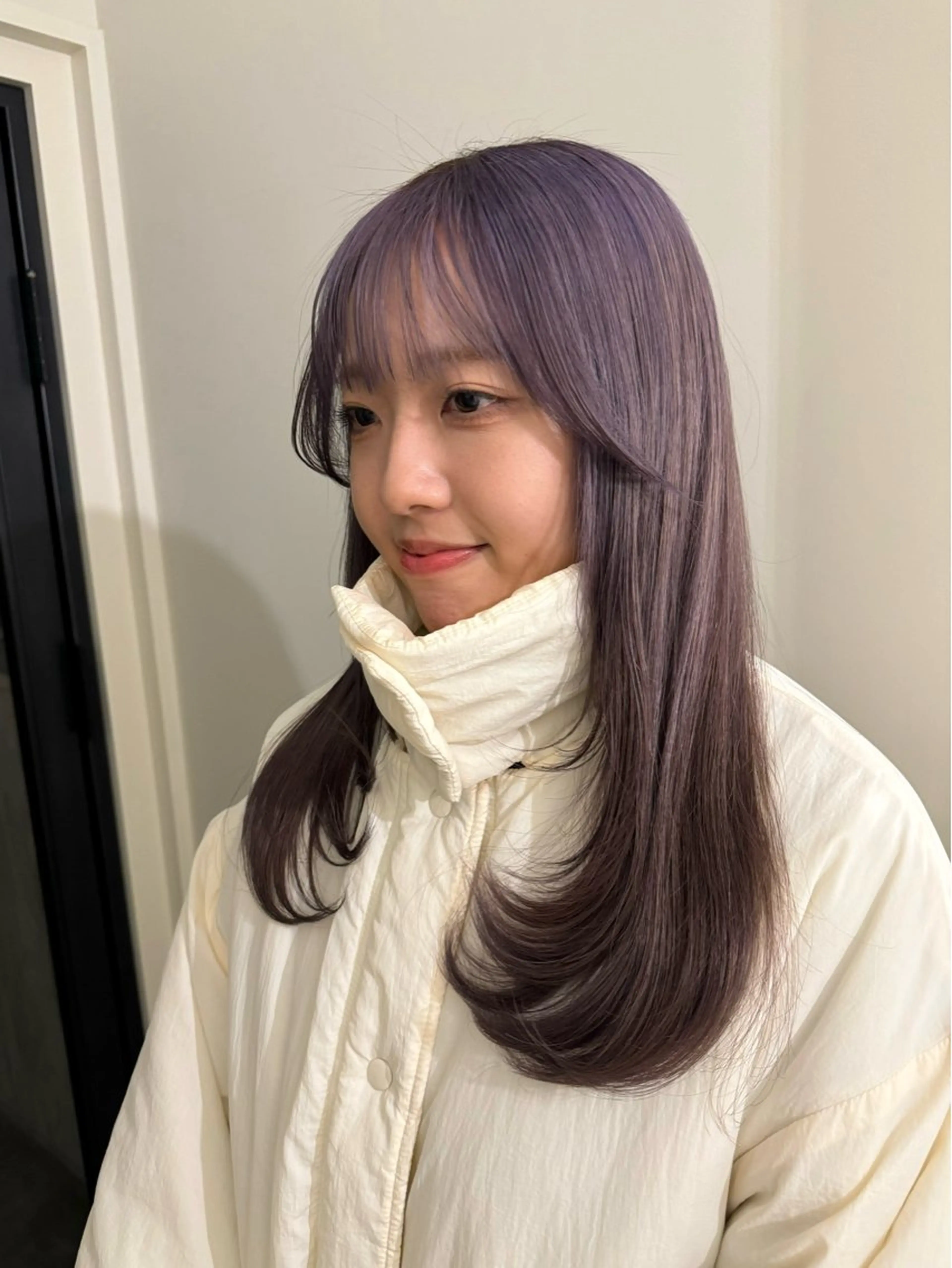 ロング カラー 内沼 恵留菜のヘアスタイル