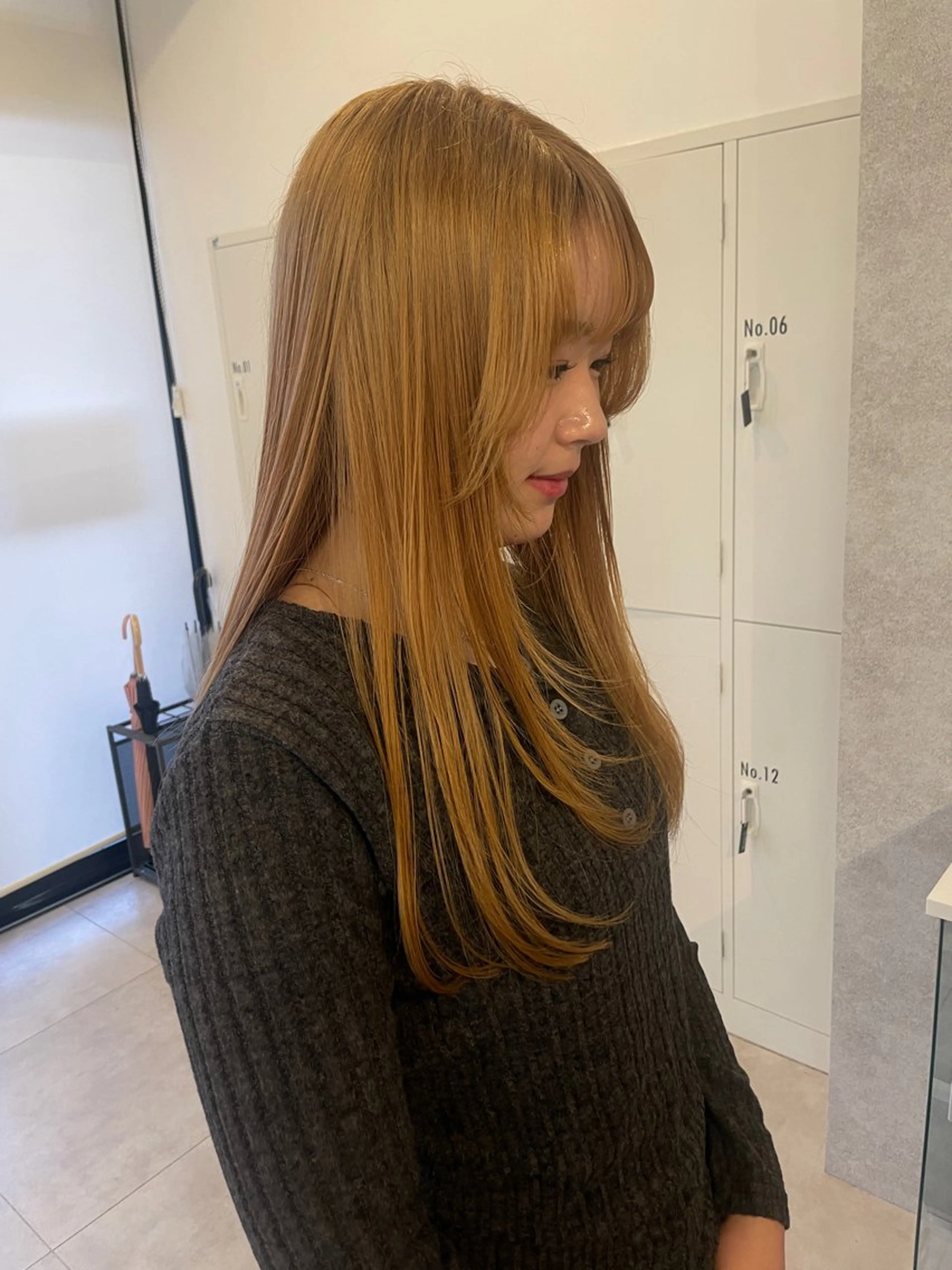 ロング カラー ヘアカラー Agu hair  Code  Line所属・坂井 里奈のヘアスタイル