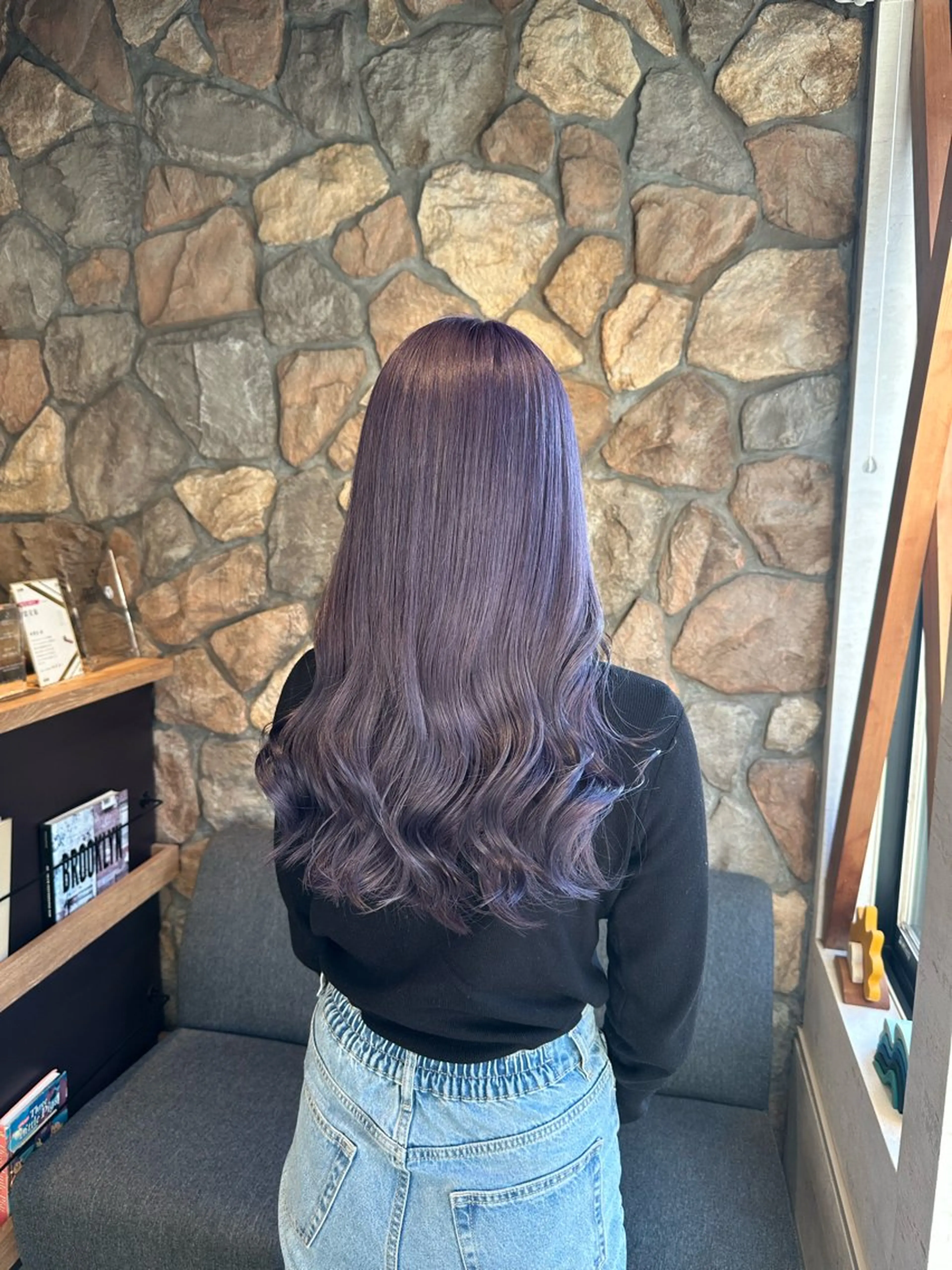 ロング カラー ラベンダーカラー まろやかなベージュ 小池春樹のヘアスタイル