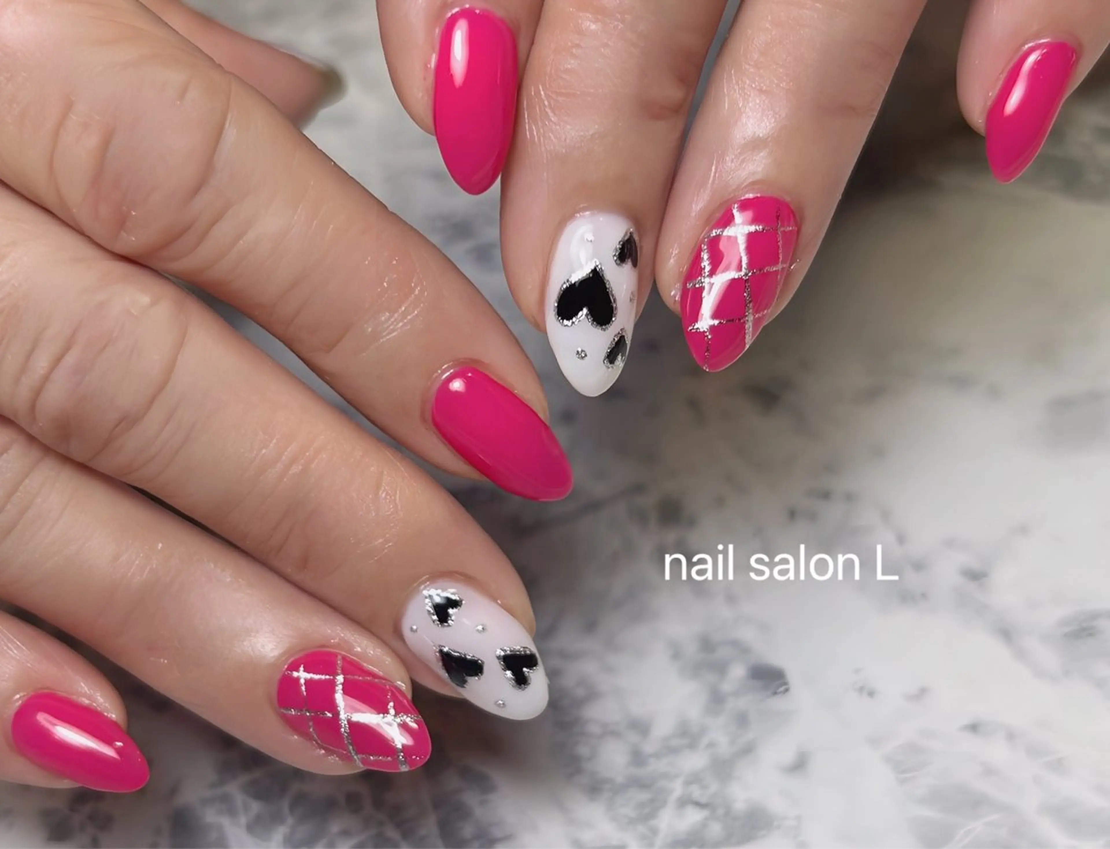 ネイル ピンク ハンドネイル 吉川市 ネイルサロンLのネイルデザイン