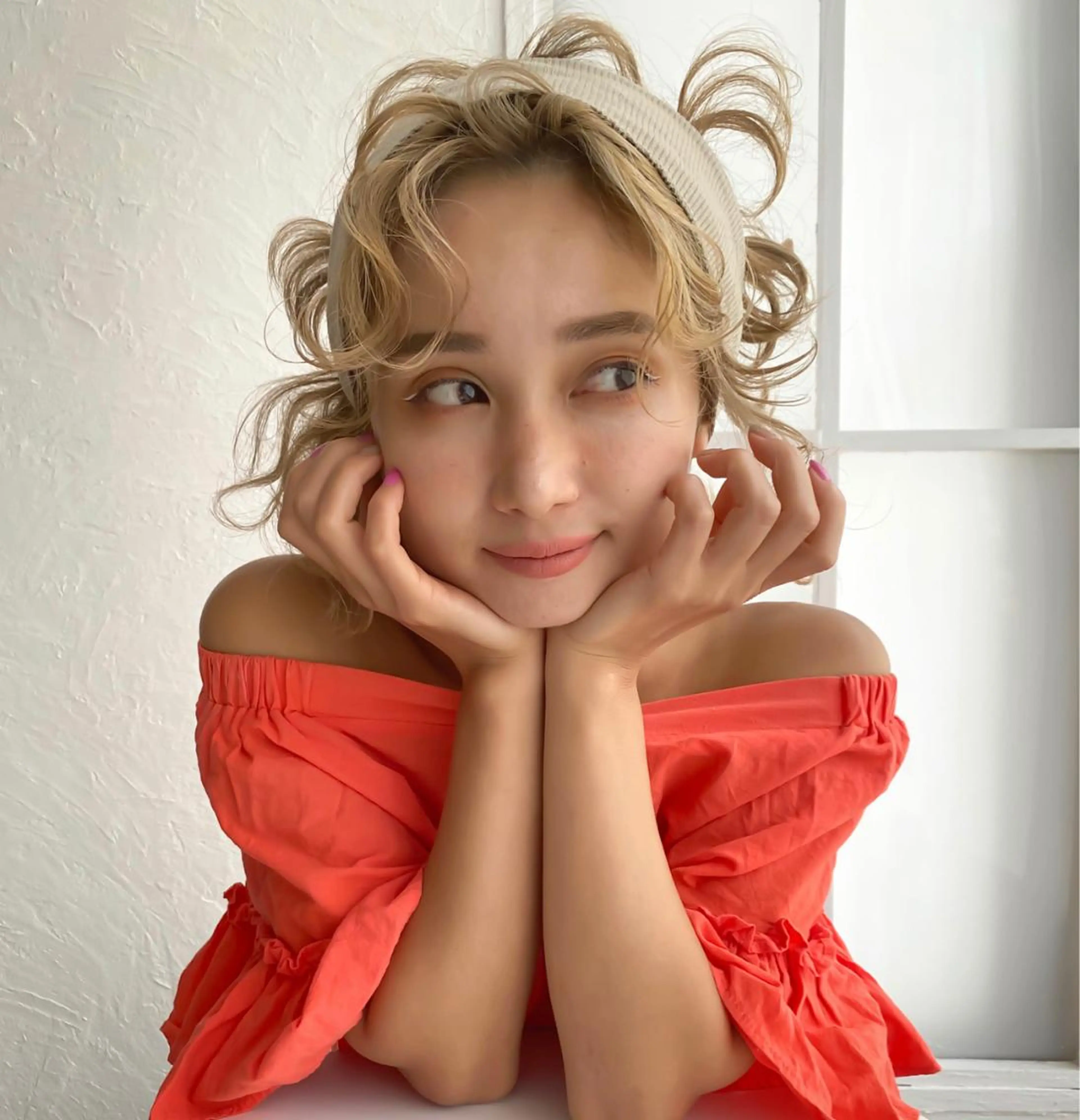 セミロング カラー パーマ ヘアアレンジ メンズ キッズ ネイル マツエク・マツパ ヘアカラー ハイライト、レイヤー カット/西梅田/中西のヘアスタイル