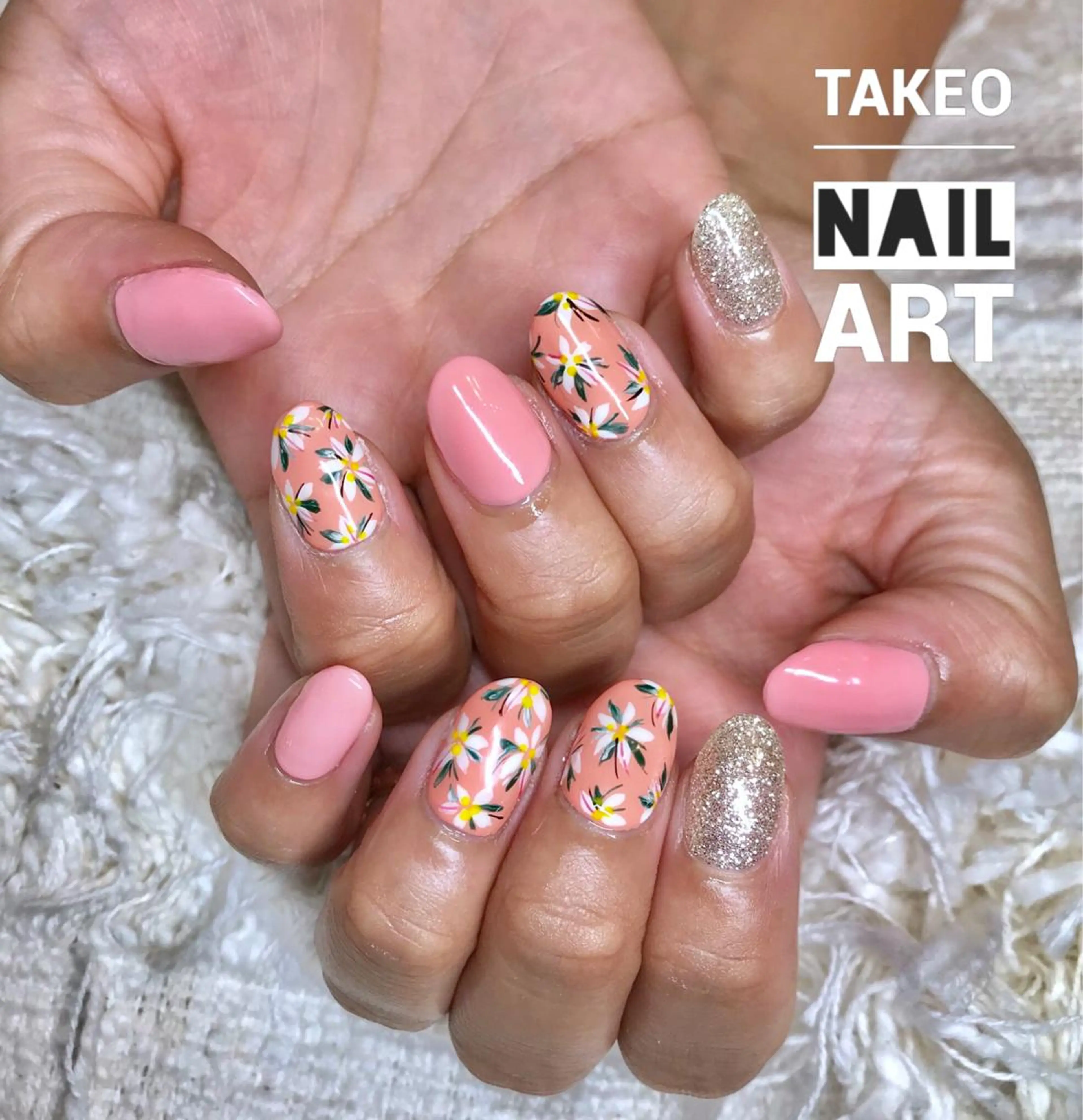 ショート ネイル フラワーネイル ハンドネイル ハンドケア nail&eye Aoのマツエク・マツパデザイン