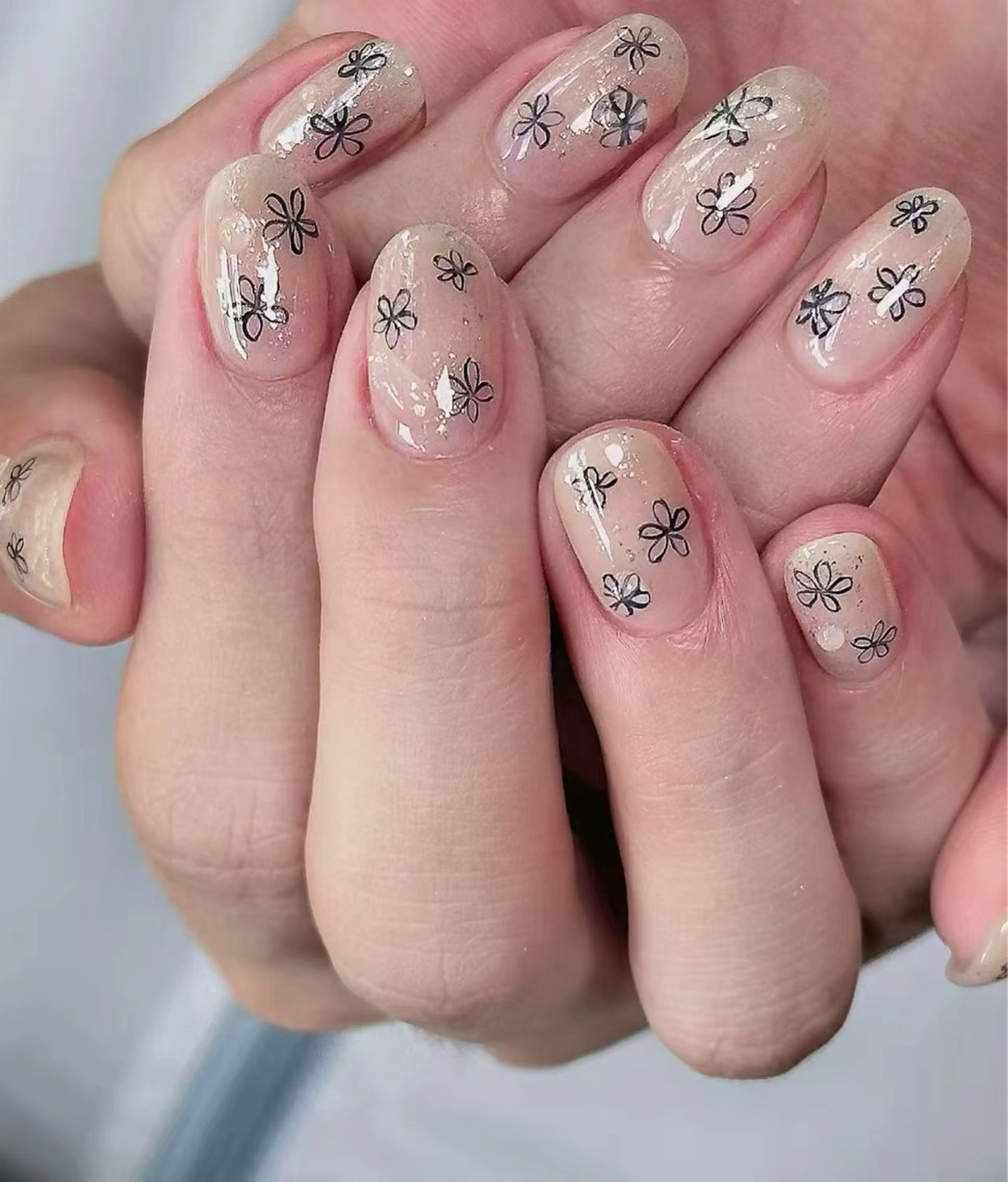 ネイル オーロラネイル フラワーネイル フットネイル フレンチネイル ジェルネイル ハンドネイル BabyYouMi ねねのネイルデザイン