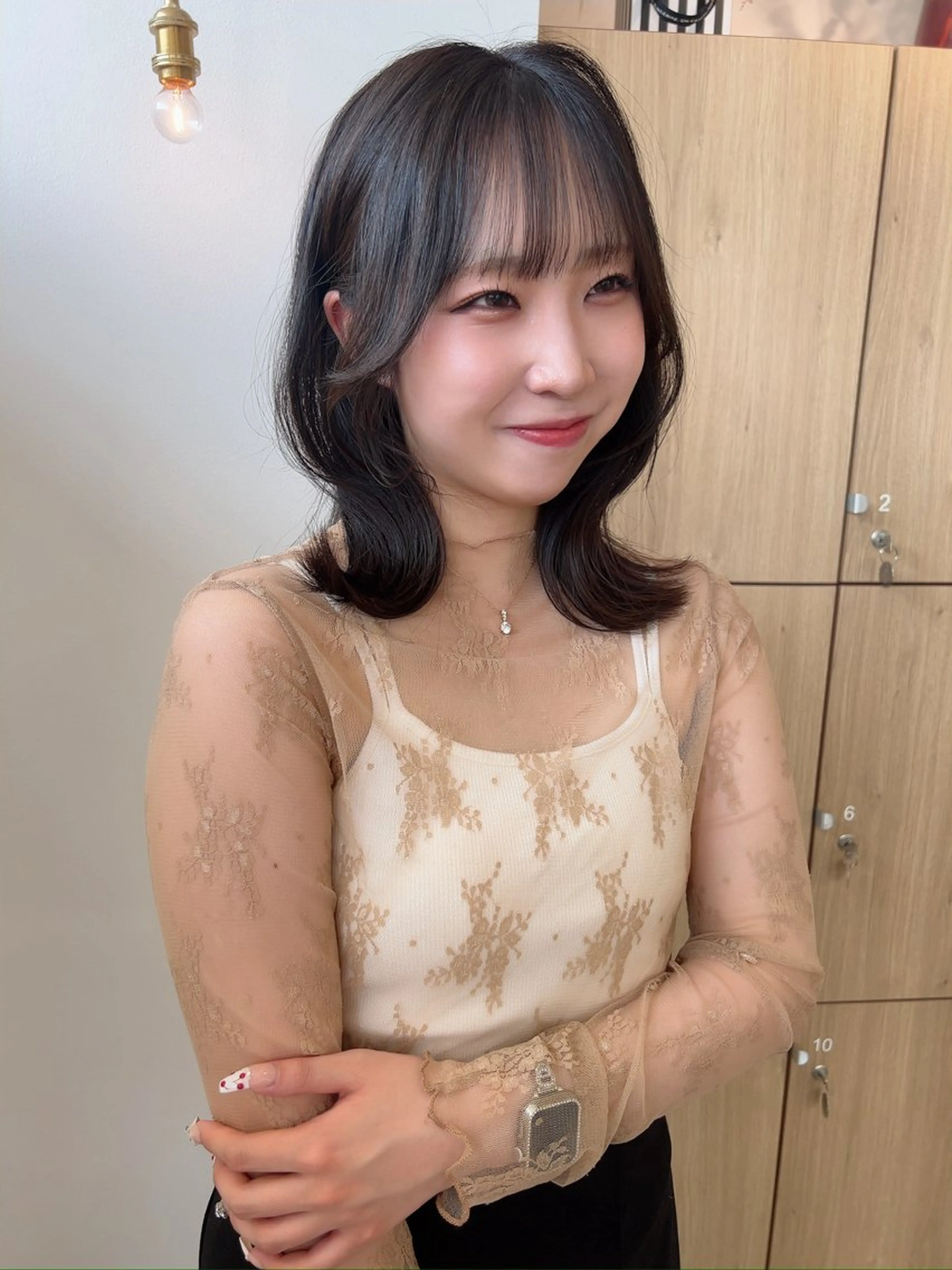 ミディアム カラー ミディアムレイヤー くびれヘア 顔周りカット 髪質改善 韓国風ヘア カット トリートメント noa  🦋 ブリーチ/暖色のヘアスタイル