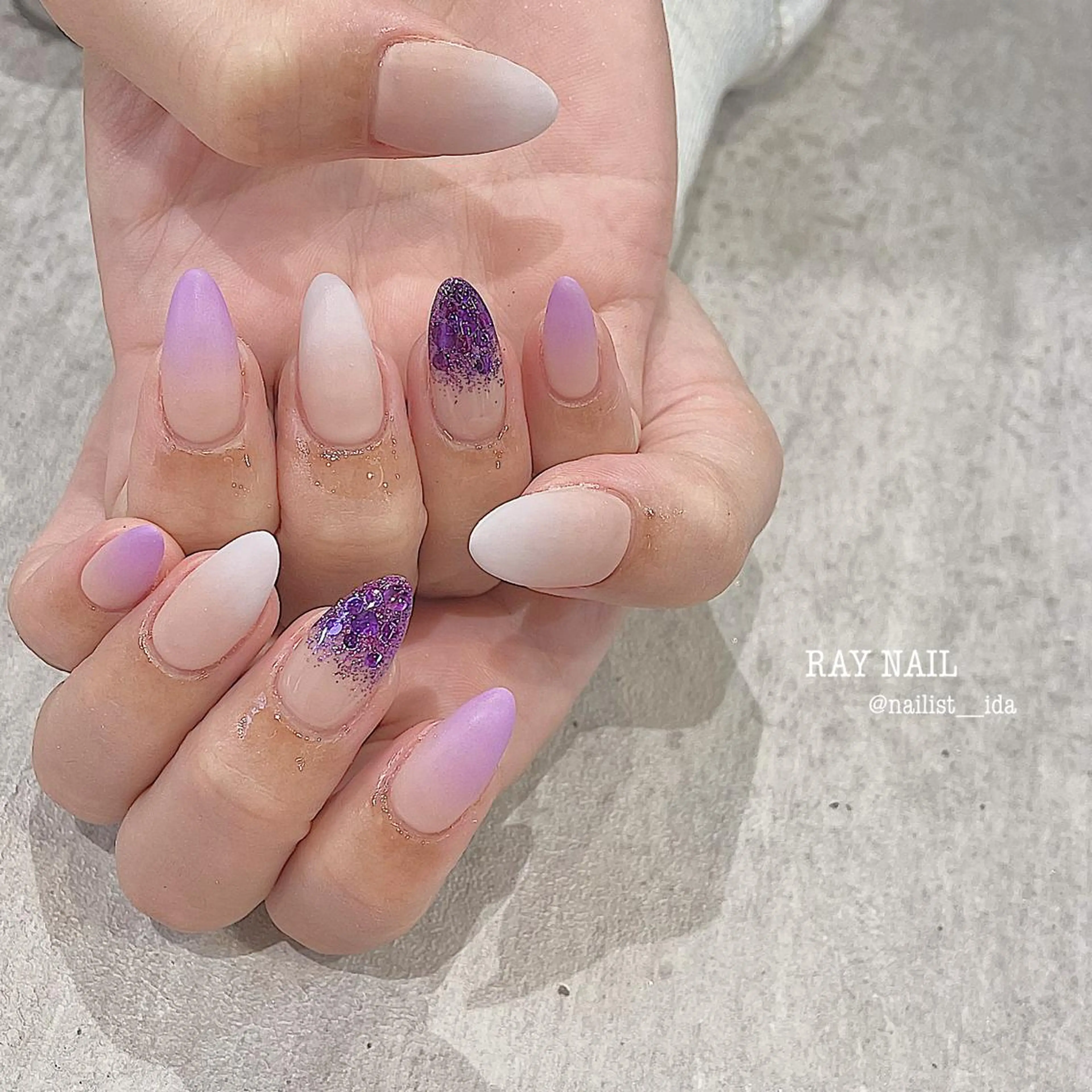 ネイル Arowa 伊田のネイルデザイン