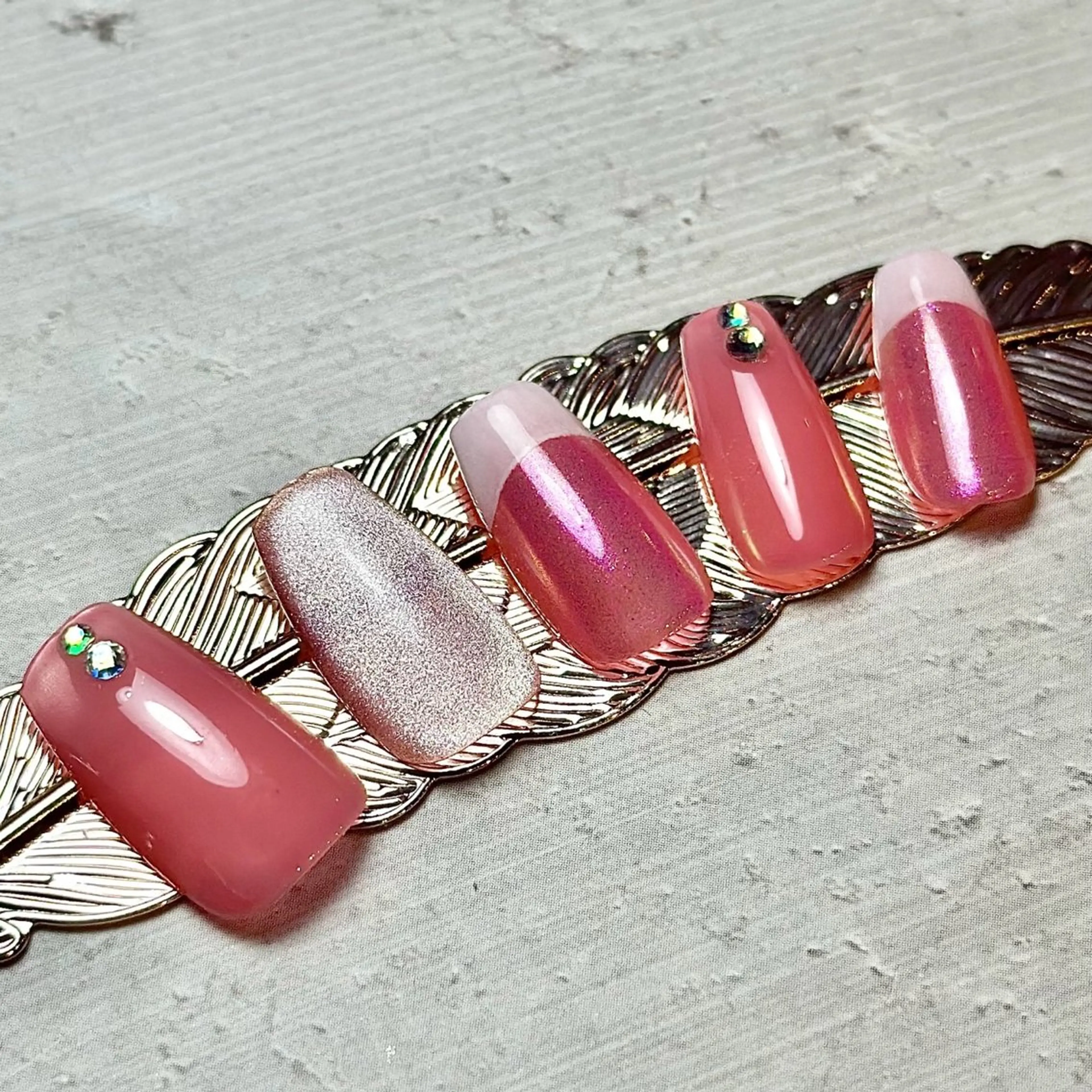 ネイル ピンキー 池田公園店のネイルデザイン