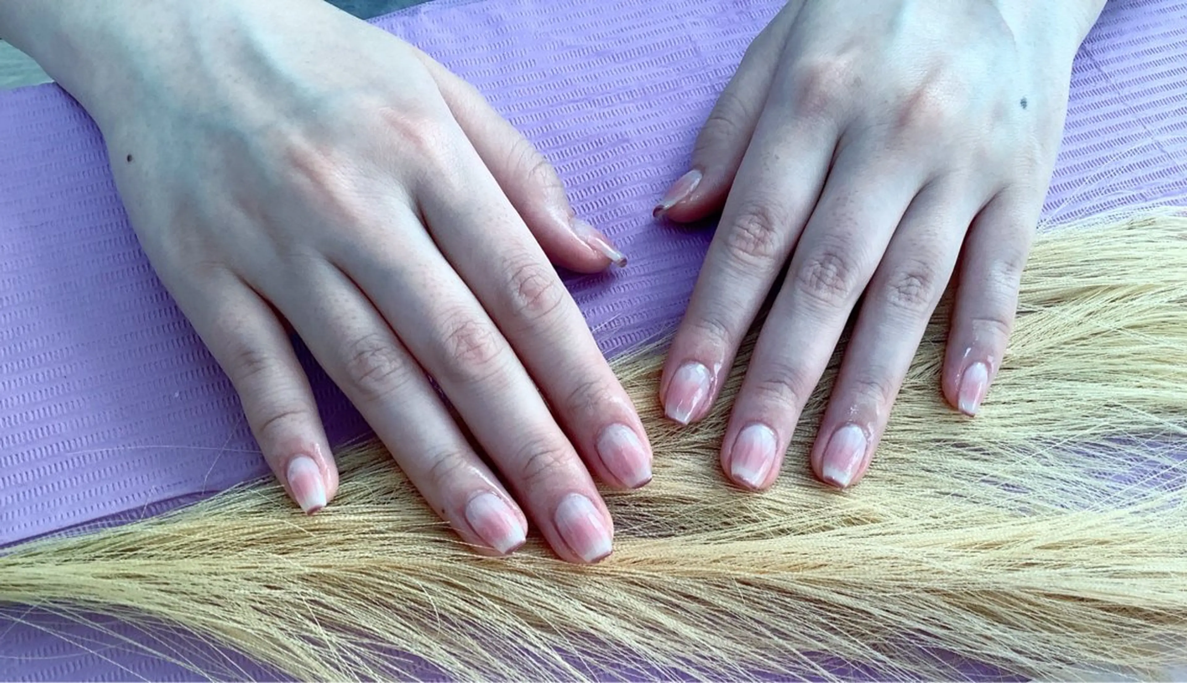 ネイル pink ladyサロン所属・べ にのネイルデザイン