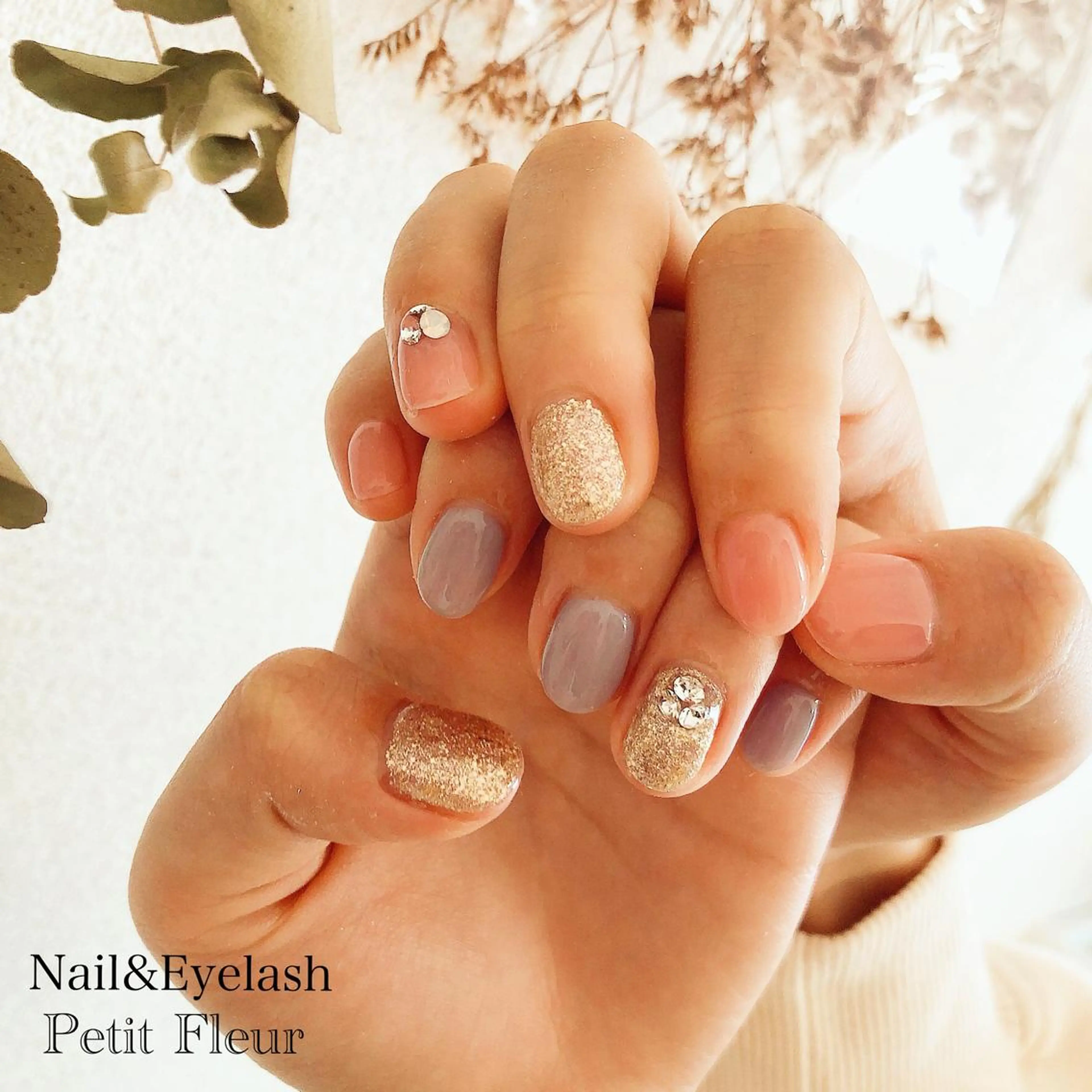 ネイル Petit Fleur所属・青柳 亜梨奈のマツエク・マツパデザイン