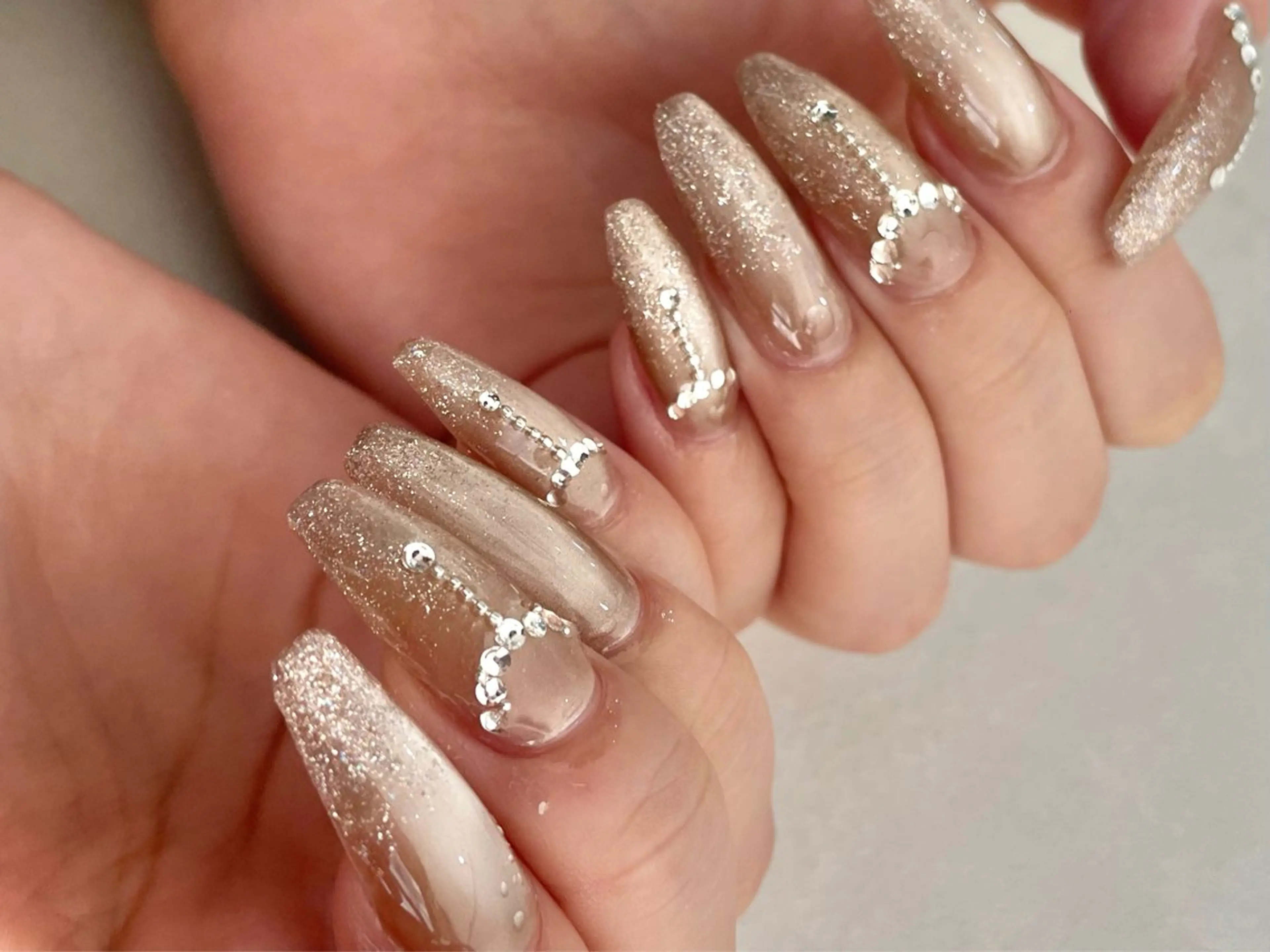 ネイル Lily nail 大濠店所属・Lily イシイのネイルデザイン