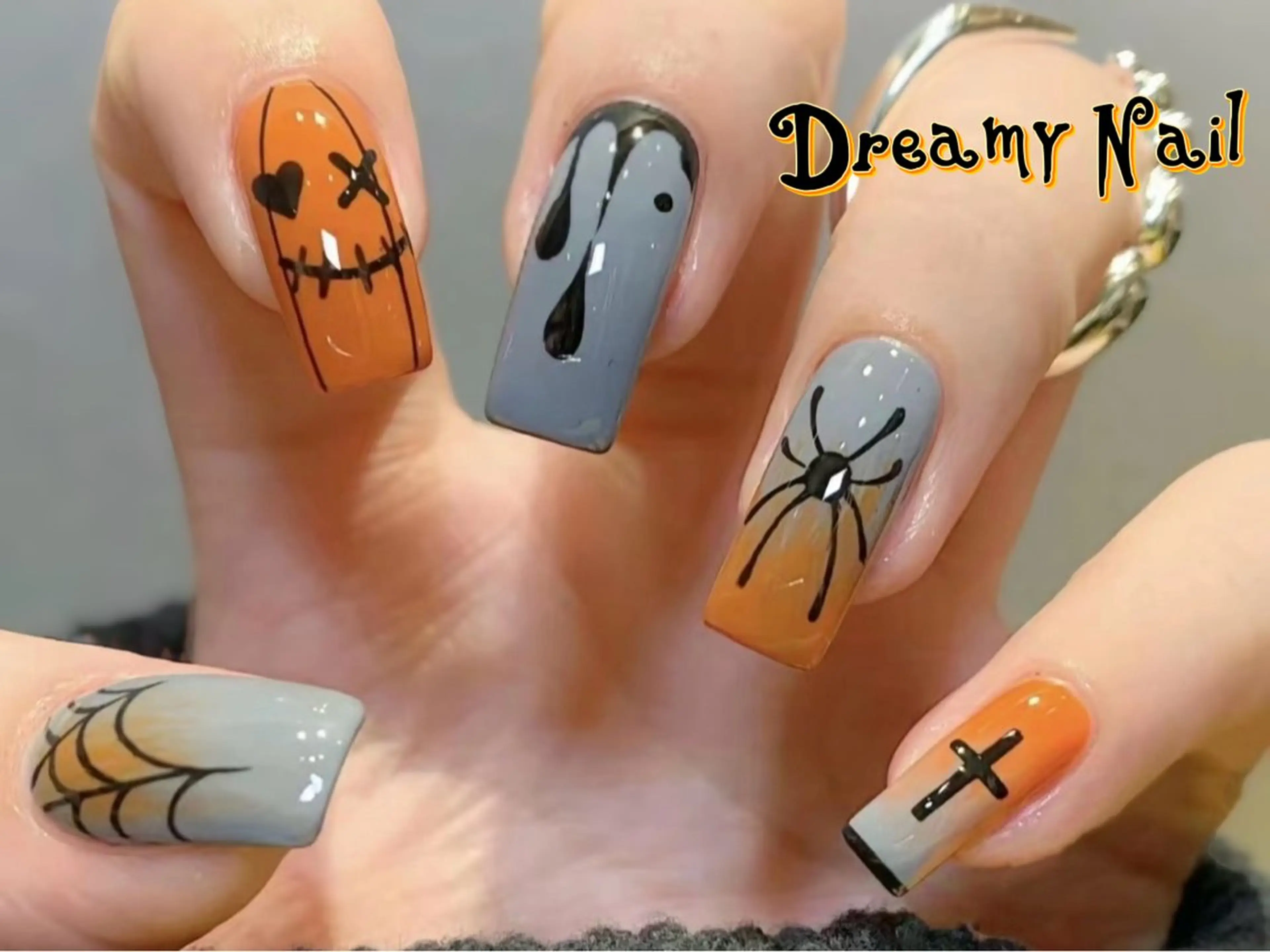 ネイル ハロウィン 持ち込み ハンドネイル ハンドケア るか 池袋のネイルデザイン