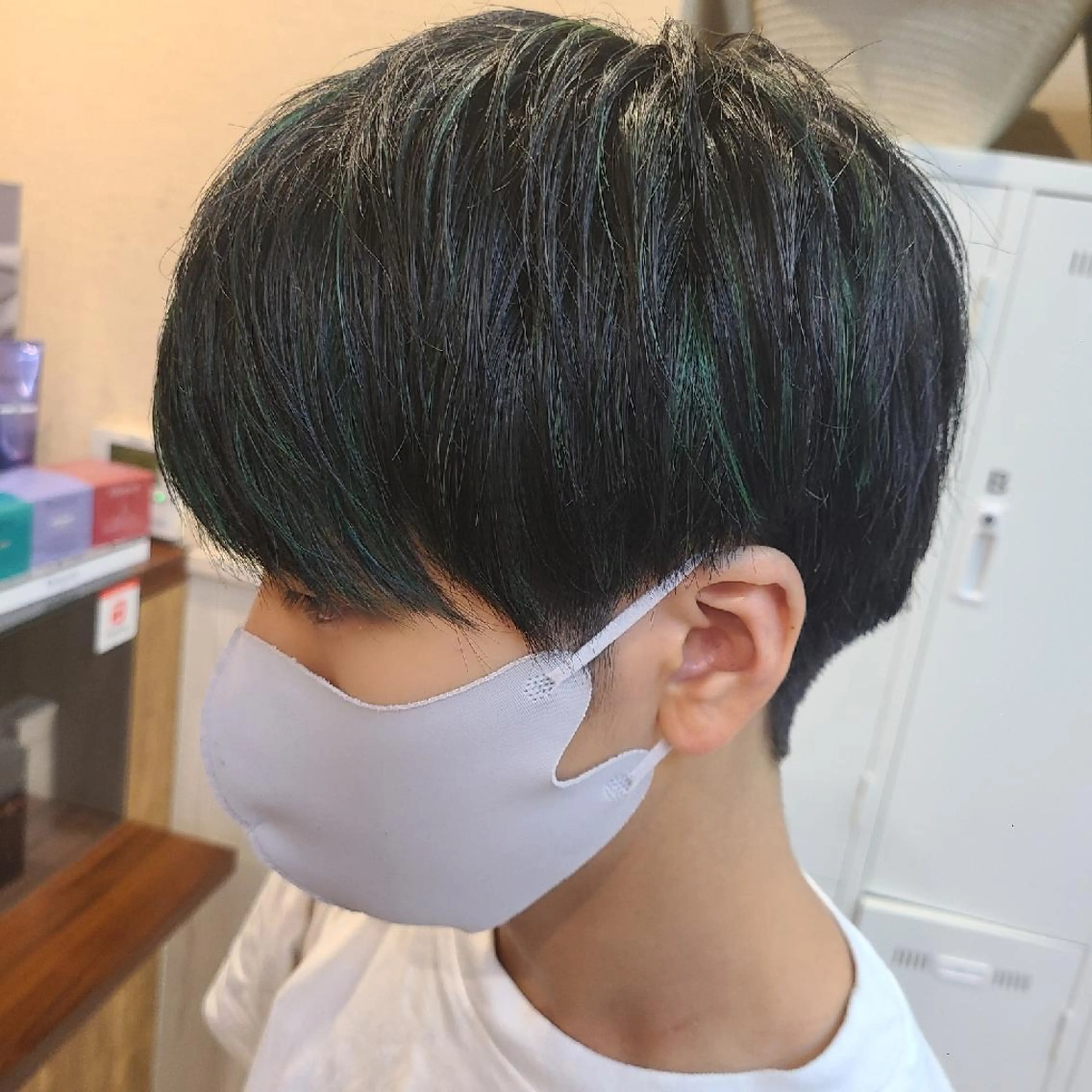 ショート メンズ メンズハイライト ハイライト カット ヘアカラー トリートメント 【ネウィ天王寺 】seiyaのヘアスタイル