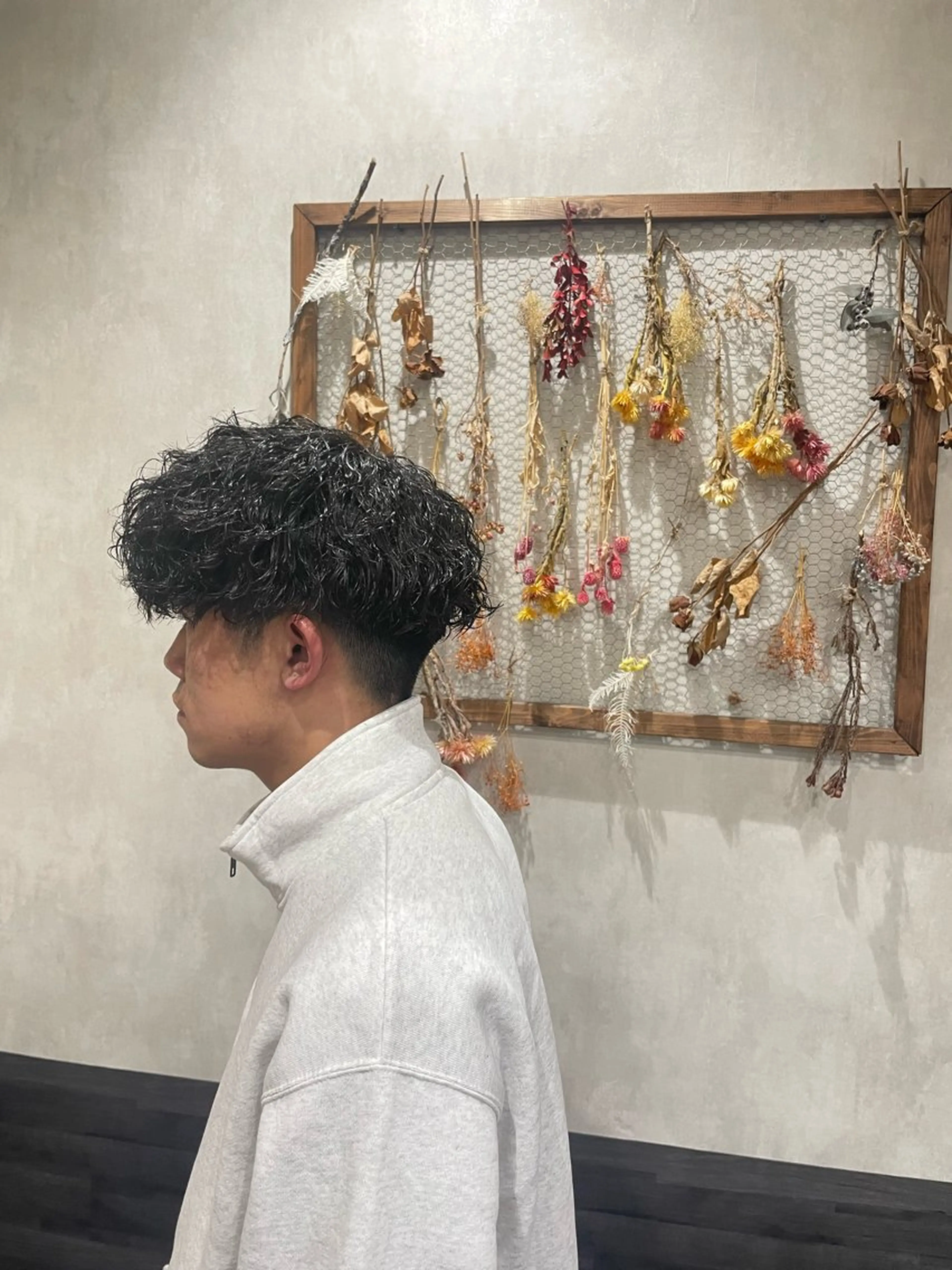 パーマ メンズ 庄 優馬のヘアスタイル